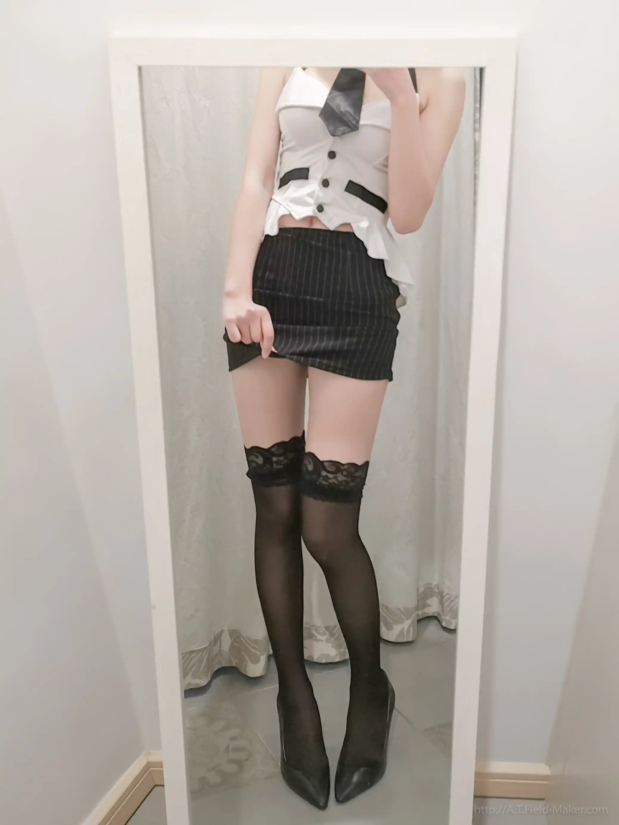 Tsubaki Selfie Vol 002 MiniHipSkirt Sexy Teacher 包臀裙女教师 Fullsize - 第1张