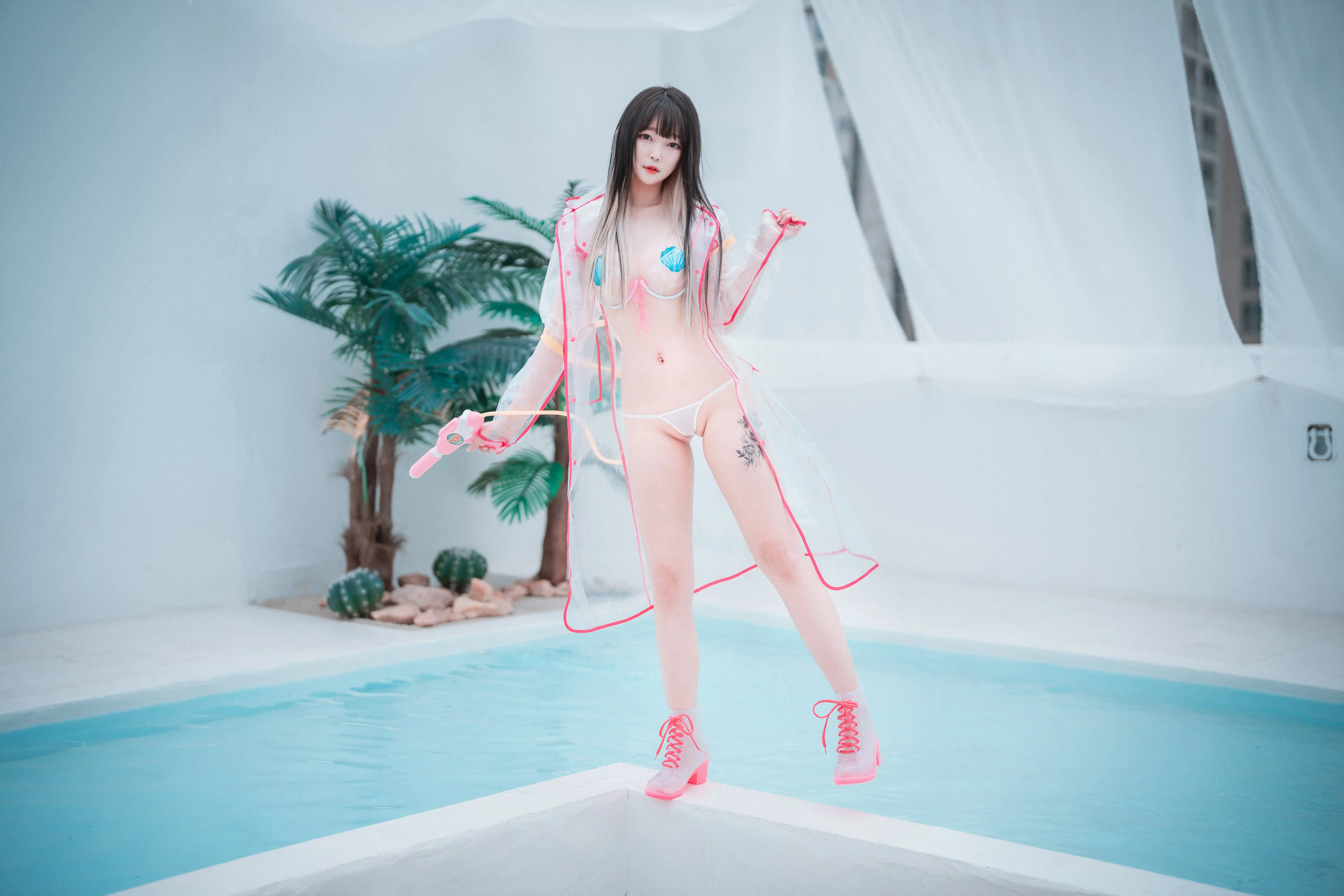 DJAWA Photo Vol.0002 Aram (아람) “Poolside Summer” [70P 1.42GB] - 第2张
