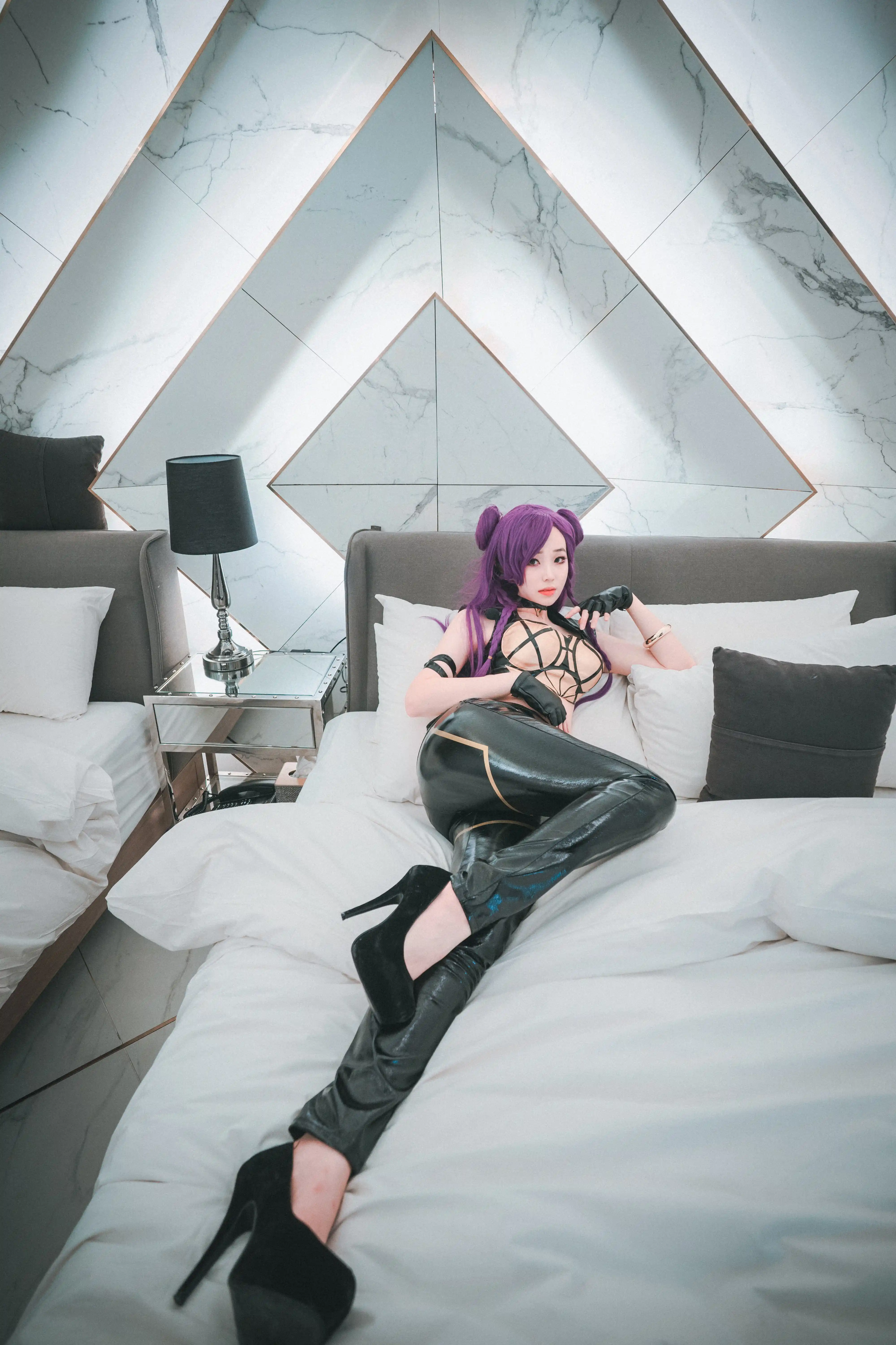 DJAWA Photo Vol.0019 Bambi (밤비) K-DA  Kai’Sa (LoL) [42P 507MB]