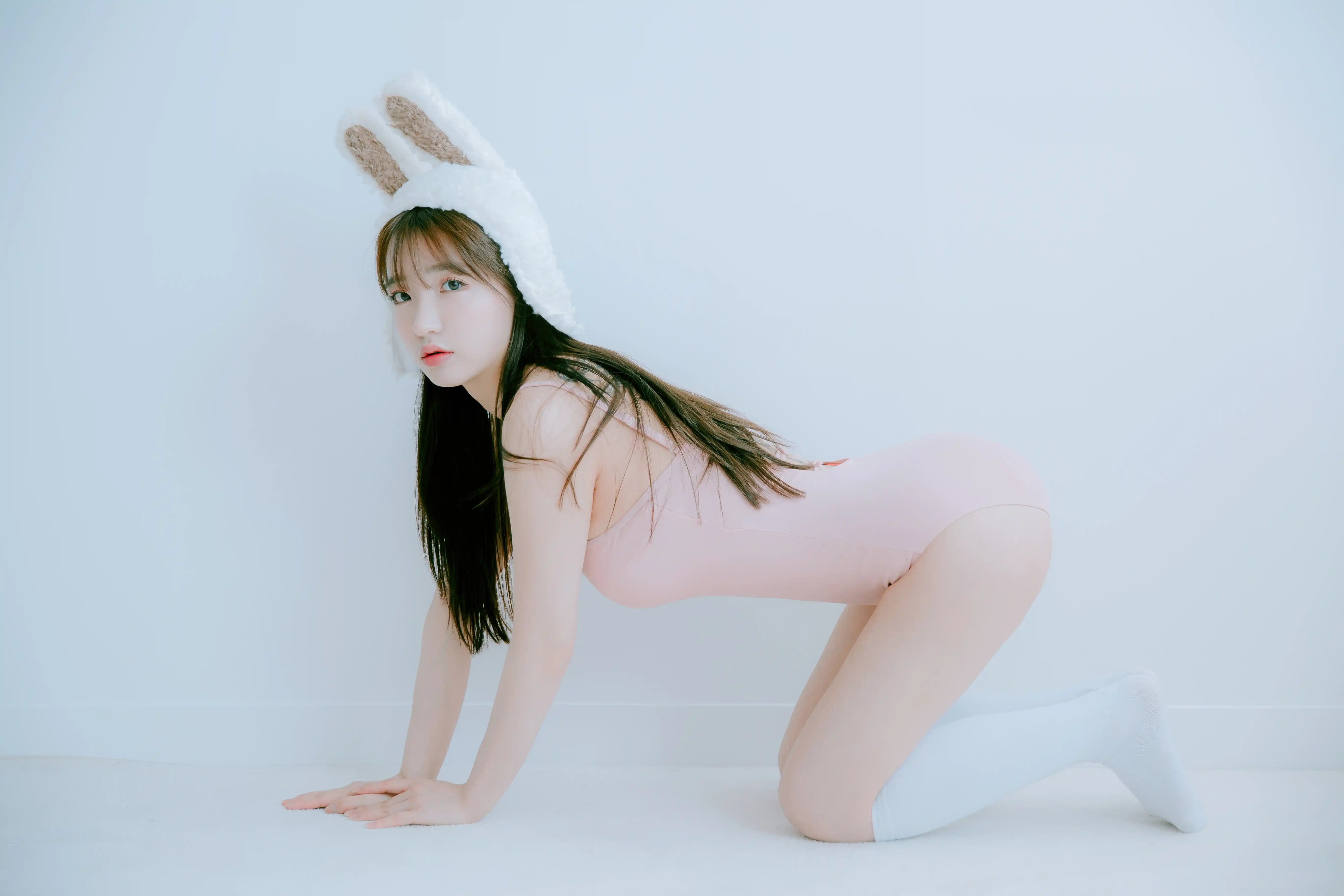 JOApictures NO.011 Son Ye-Eun (손예은) x JOA 20. APR Vol.2 [79P 422MB]