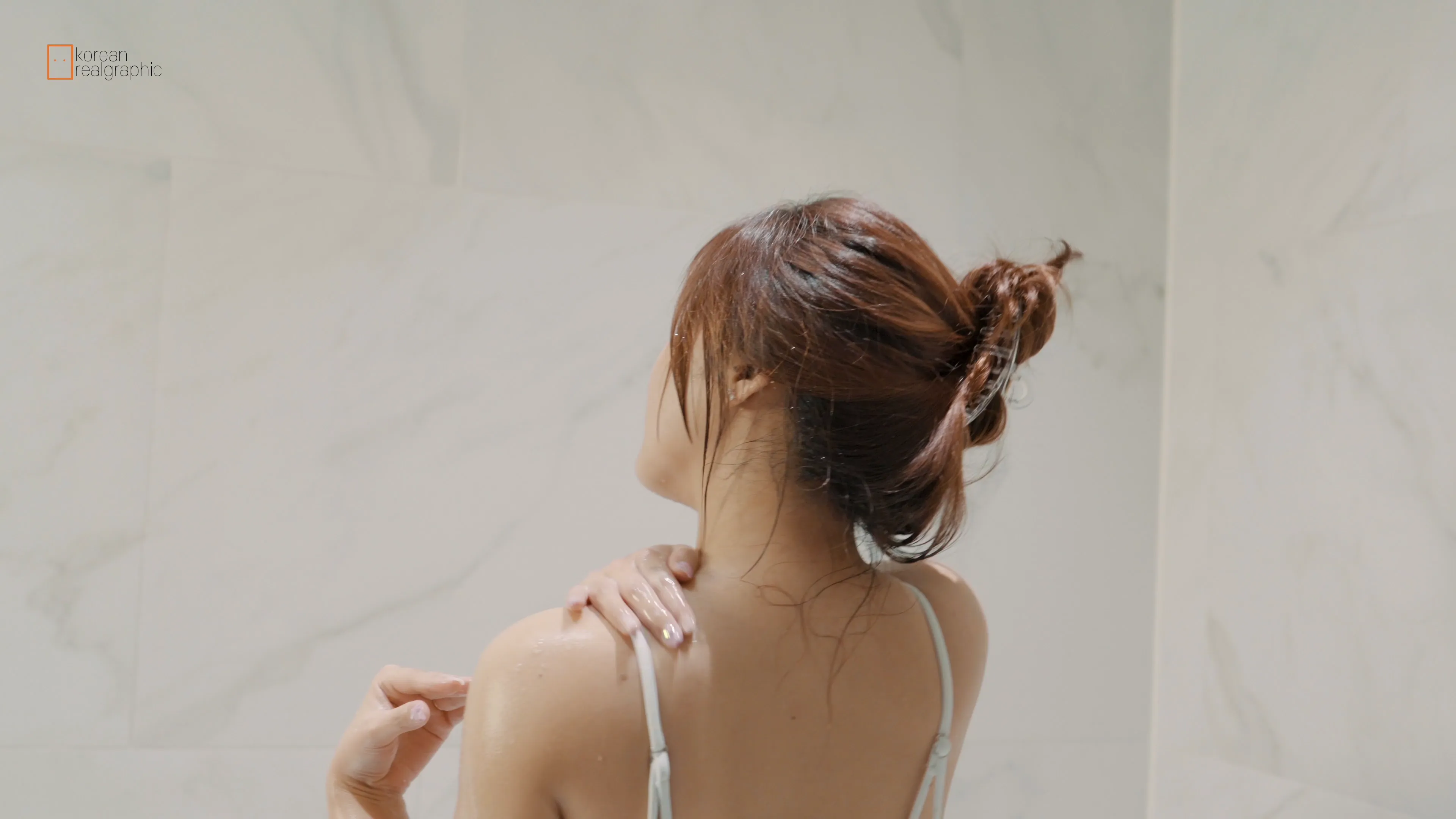 011_[Korean Realgraphic] No.46 Taking a shower [47P 2V 3.76GB] - 第5张