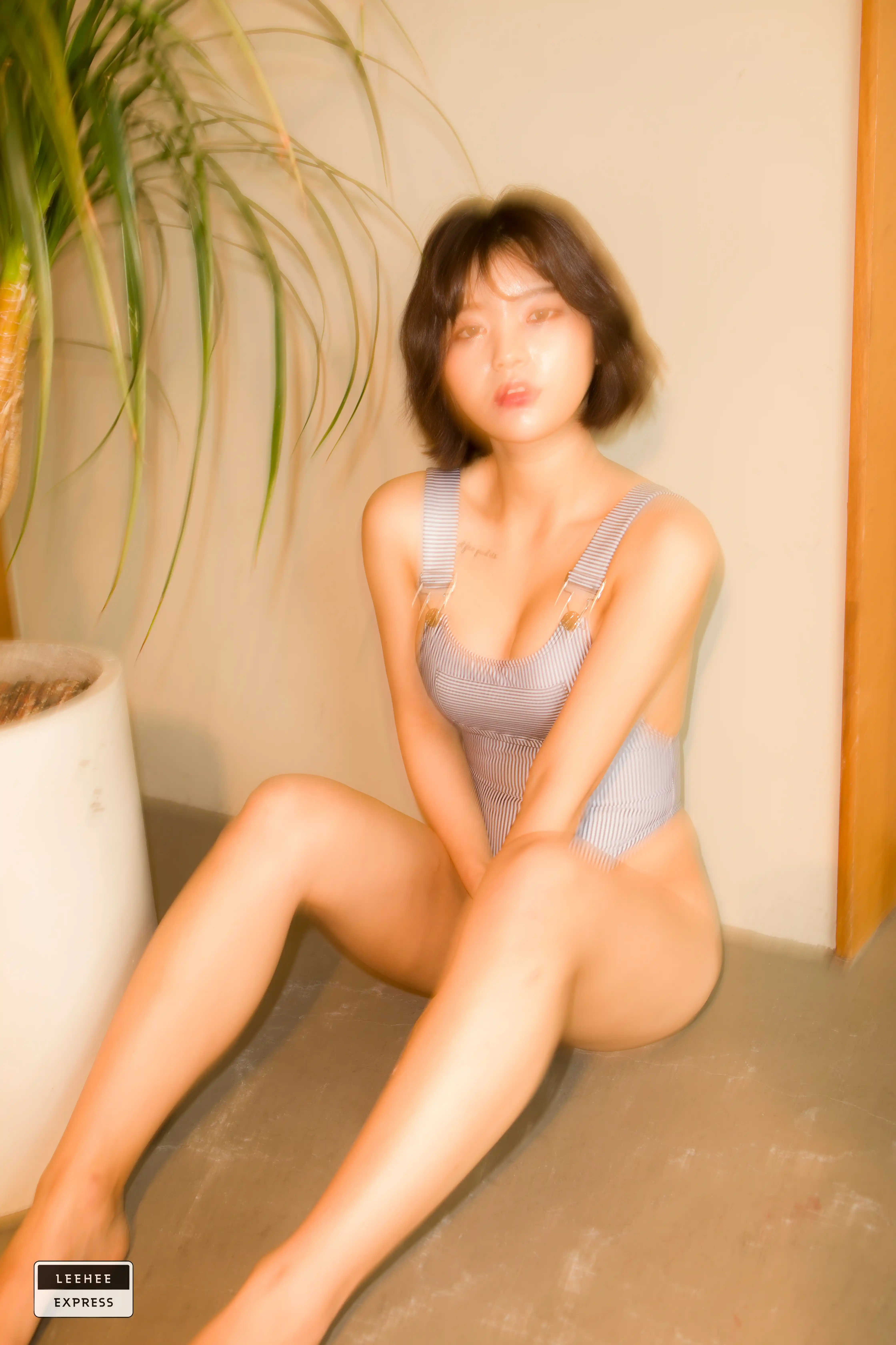 083_LEEHEE EXPRESS - LEDG-022B U.Hwa (은유화) [46P 405MB] - 第3张
