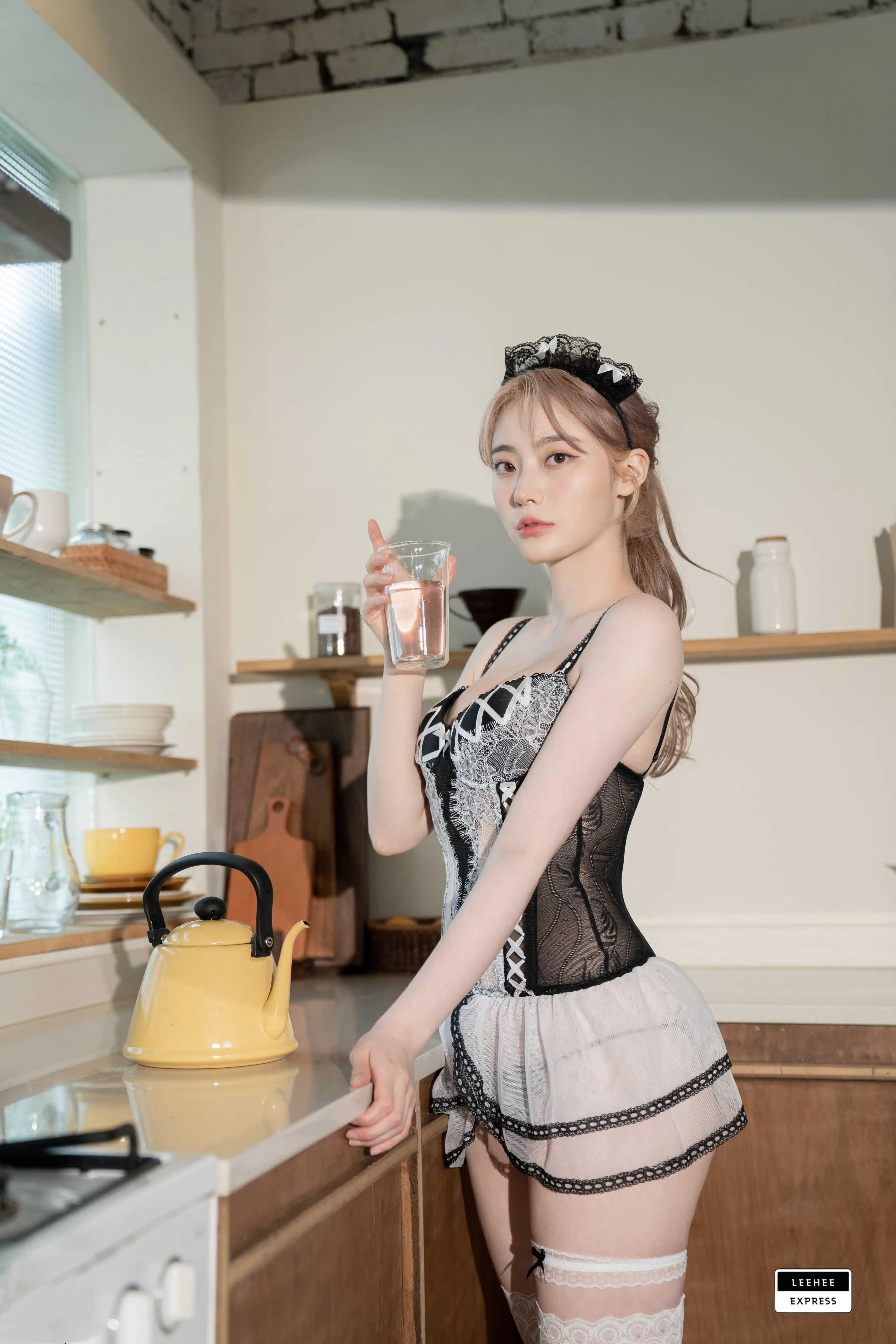 327_LEEHEE EXPRESS LEDG-089 (J.A) [55P／275MB] - 第2张