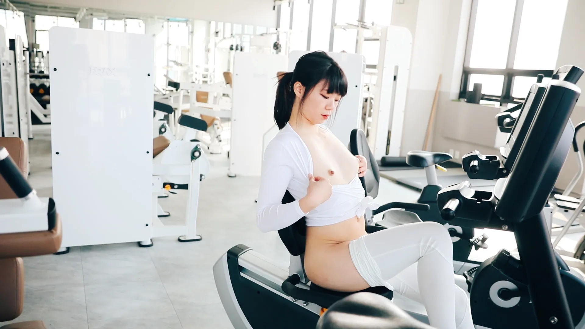 046_Loozy Kissme Strip Fitness + Video [85P+7V-639MB] - 第16张