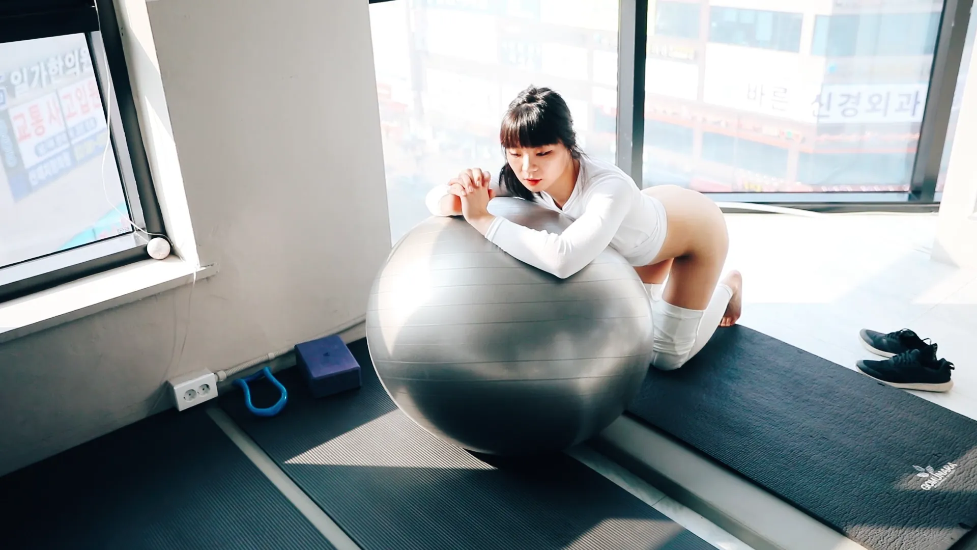 067_Loozy Kissme Strip Fitness [85P7V 639MB] - 第3张