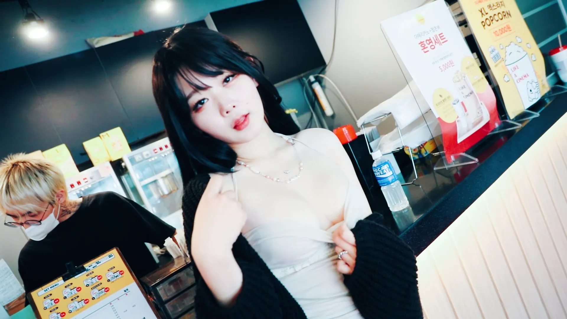 073_Loozy Zia (지아) XXX in the theater S.Ver[157P+3V-4.03G] - 第6张