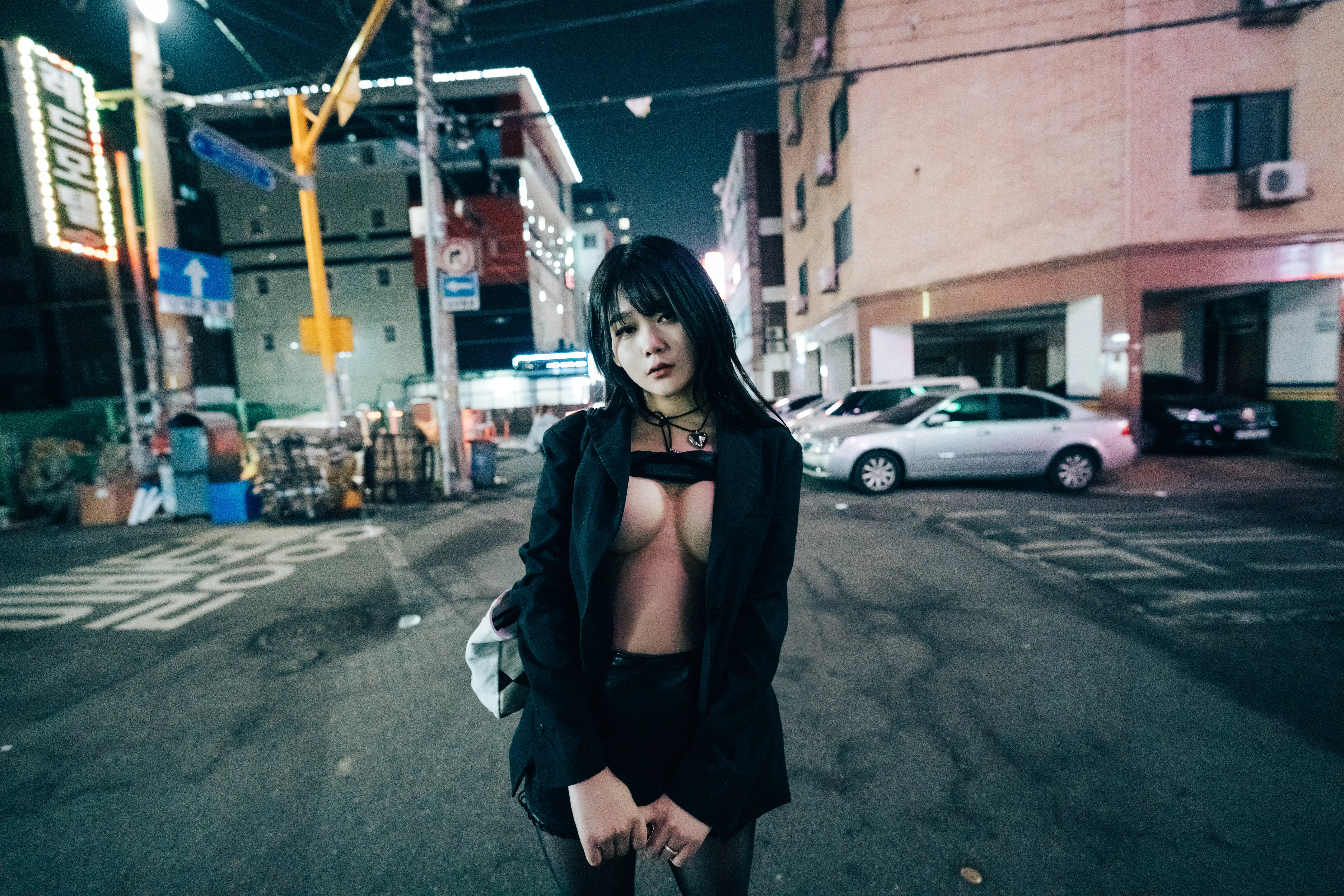 115_Loozy Zia (지아) XXX At Night Road [161P+6V／5GB]