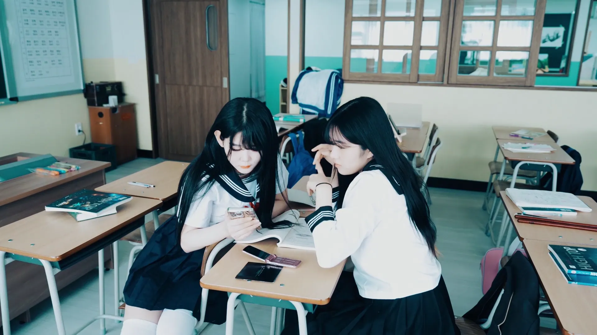 117_Loozy Zia (지아) x Sonson (손손) Bitch Academy Hard [195P+3V／2.95GB] - 第7张