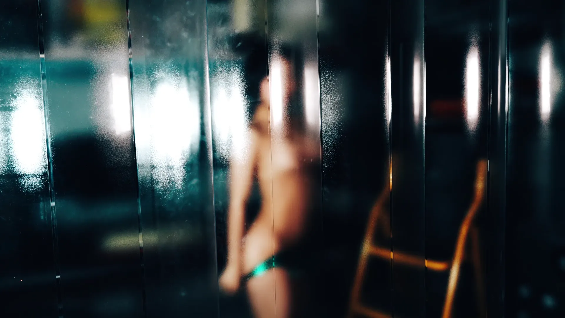 122_Loozy Booty Queen Naked Worker [178P+6V／3.65GB] - 第5张
