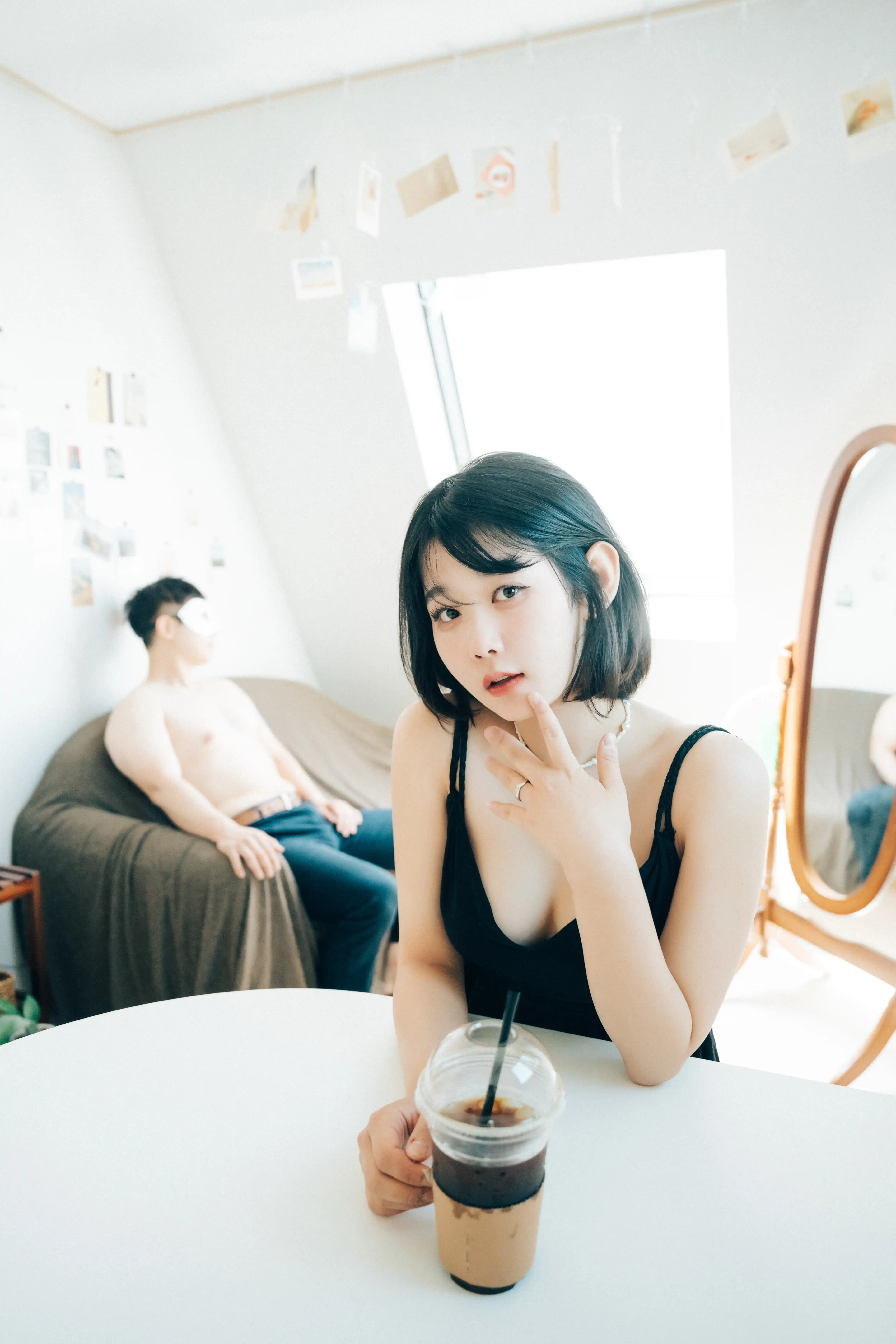 127_Loozy Zia (지아) With Delivery Man [140P+6V／2.9GB] - 第29张