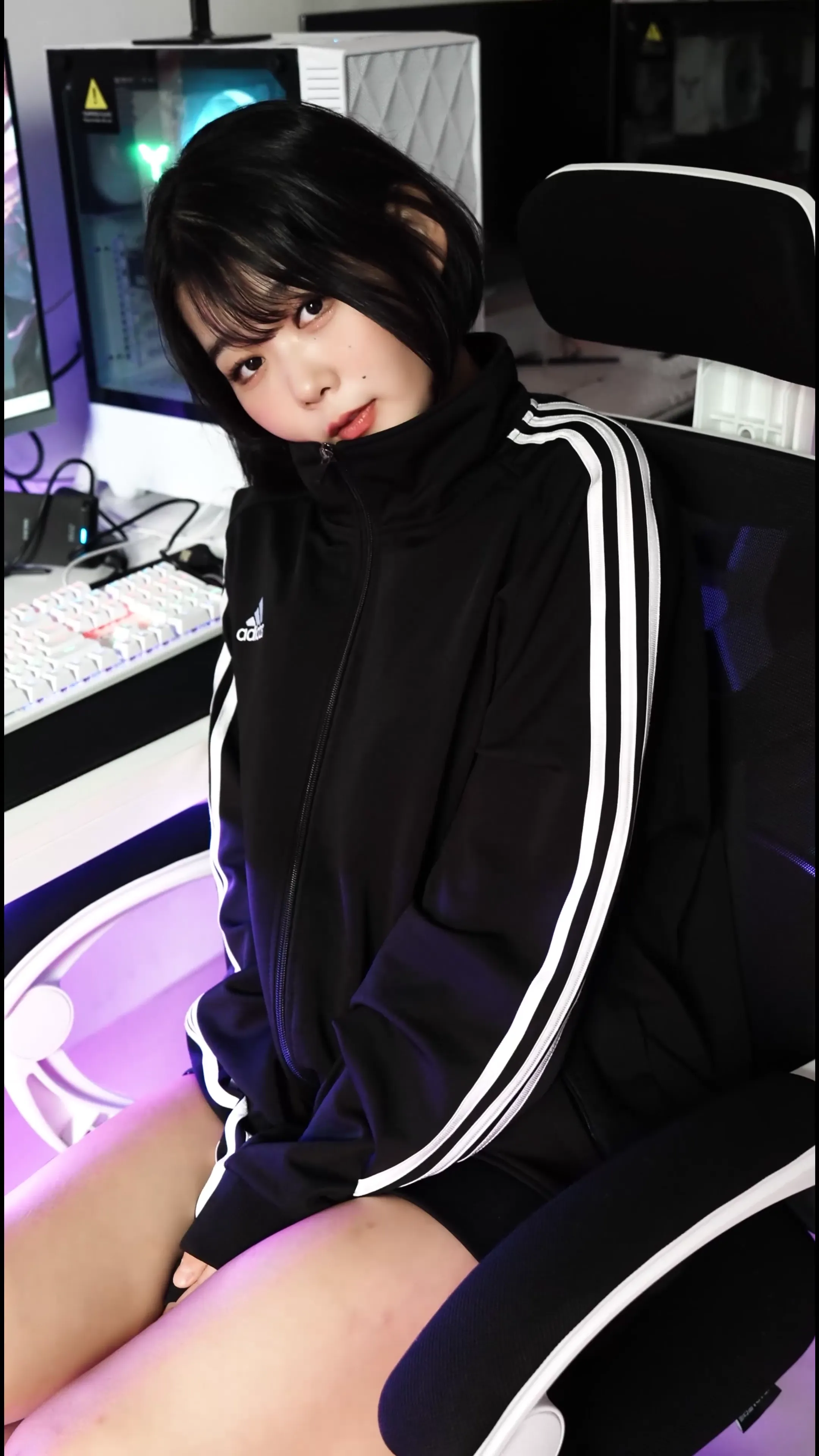 135_Loozy Zia (지아) PC Room with SP [218P+14V／5.52GB] - 第18张