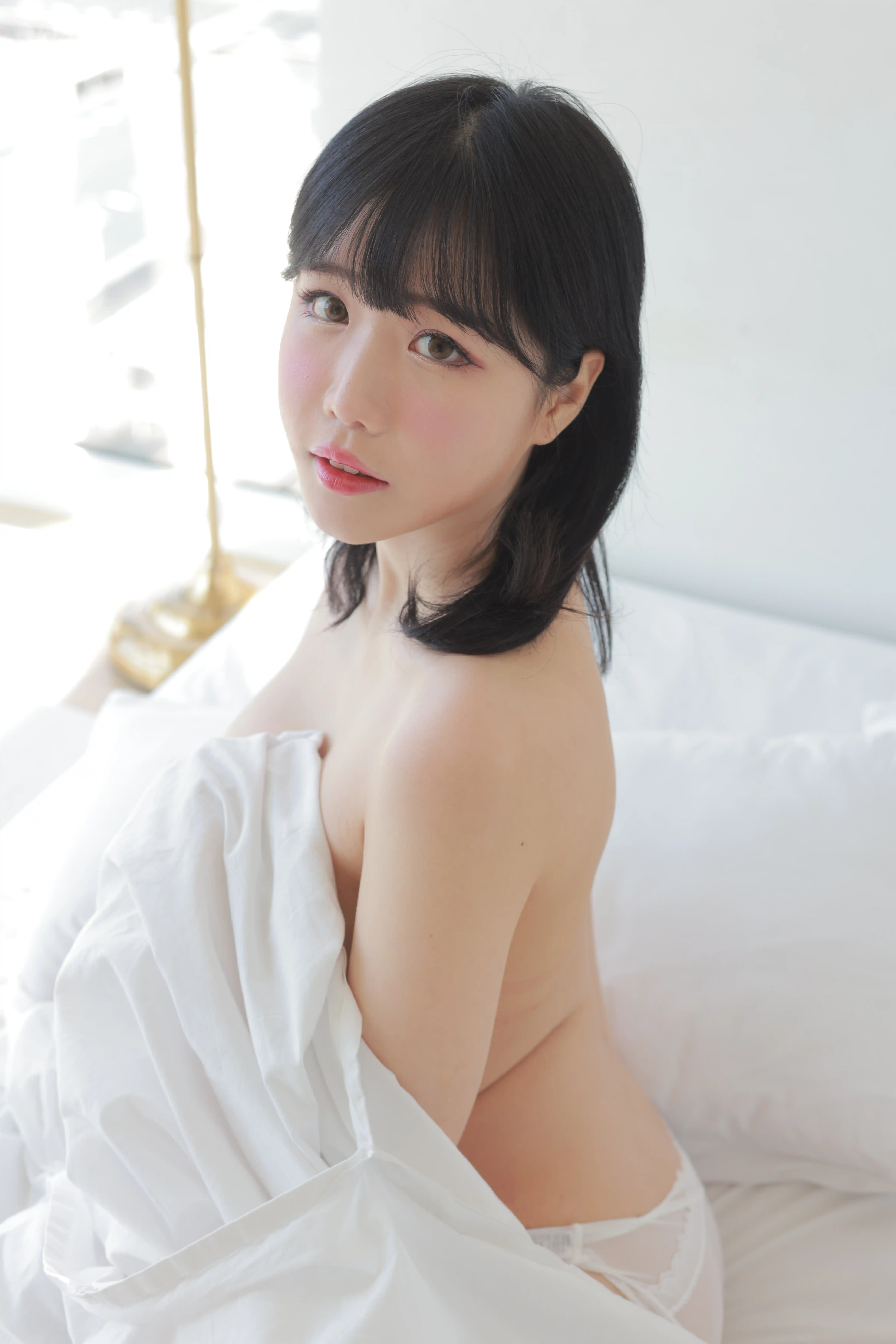Patreon NO.001 Addielyn (에디린) - Topless Girl Dec 2021 [68P2V 1GB]