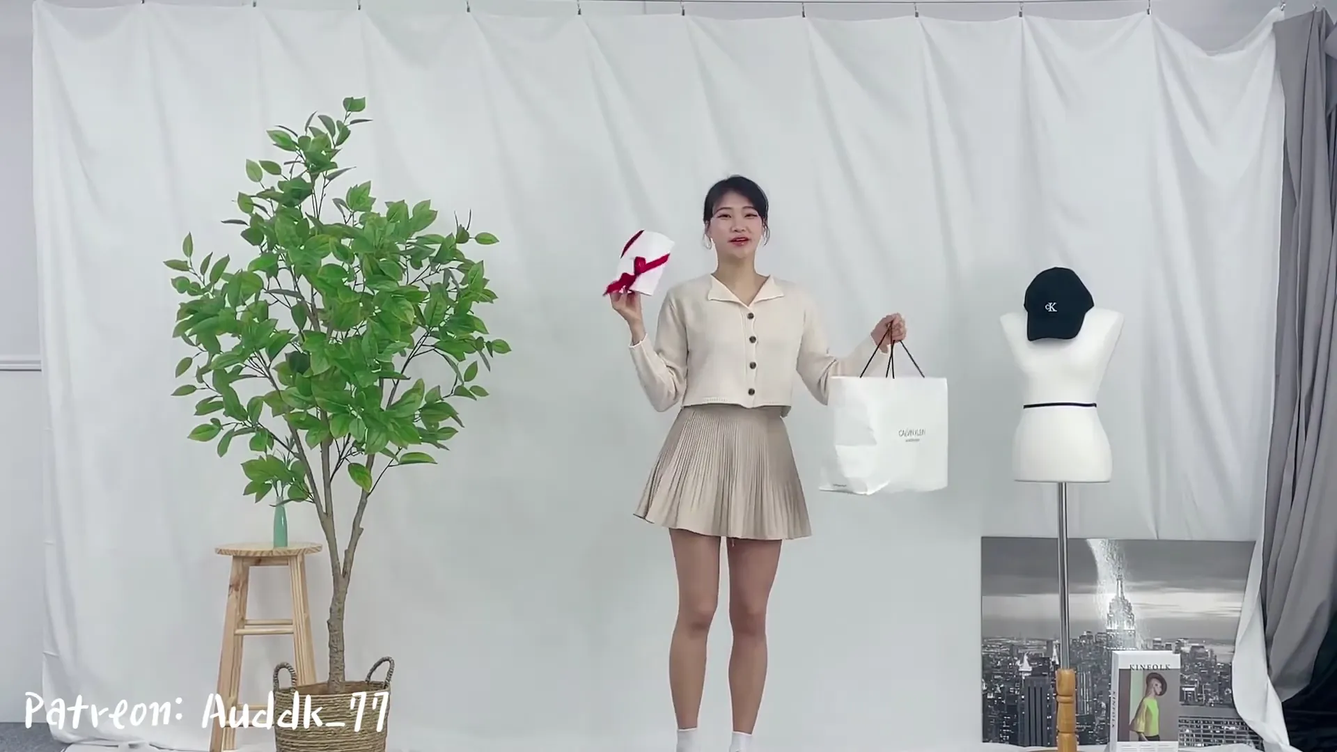 Patreon NO.016 YMyung Ah VVVIP Gallery + Video [209P+11V-3.61GB] - 第9张