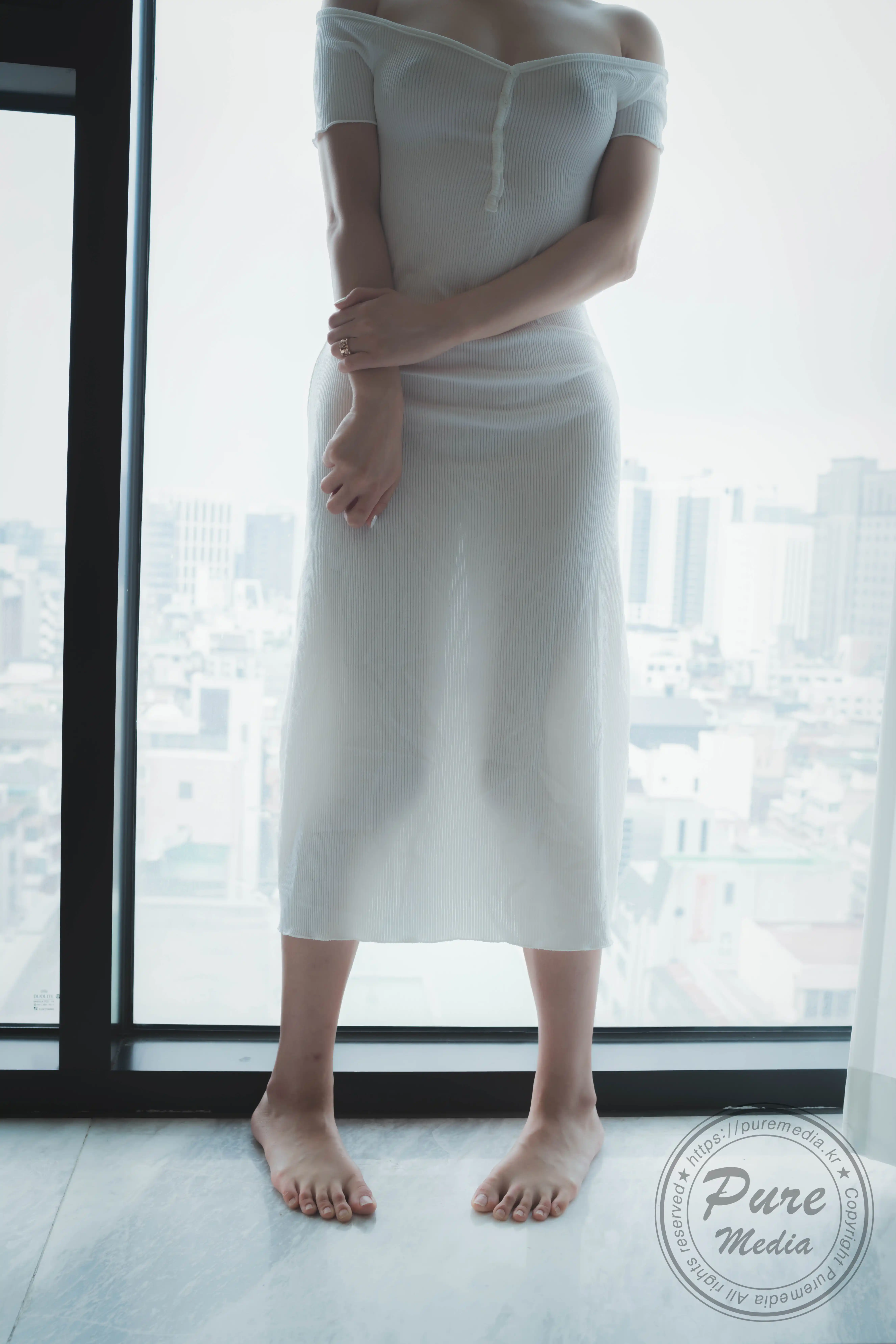Pure Media Vol.0196 261 Dohee (도희) party time [77P／1.35GB] - 第2张