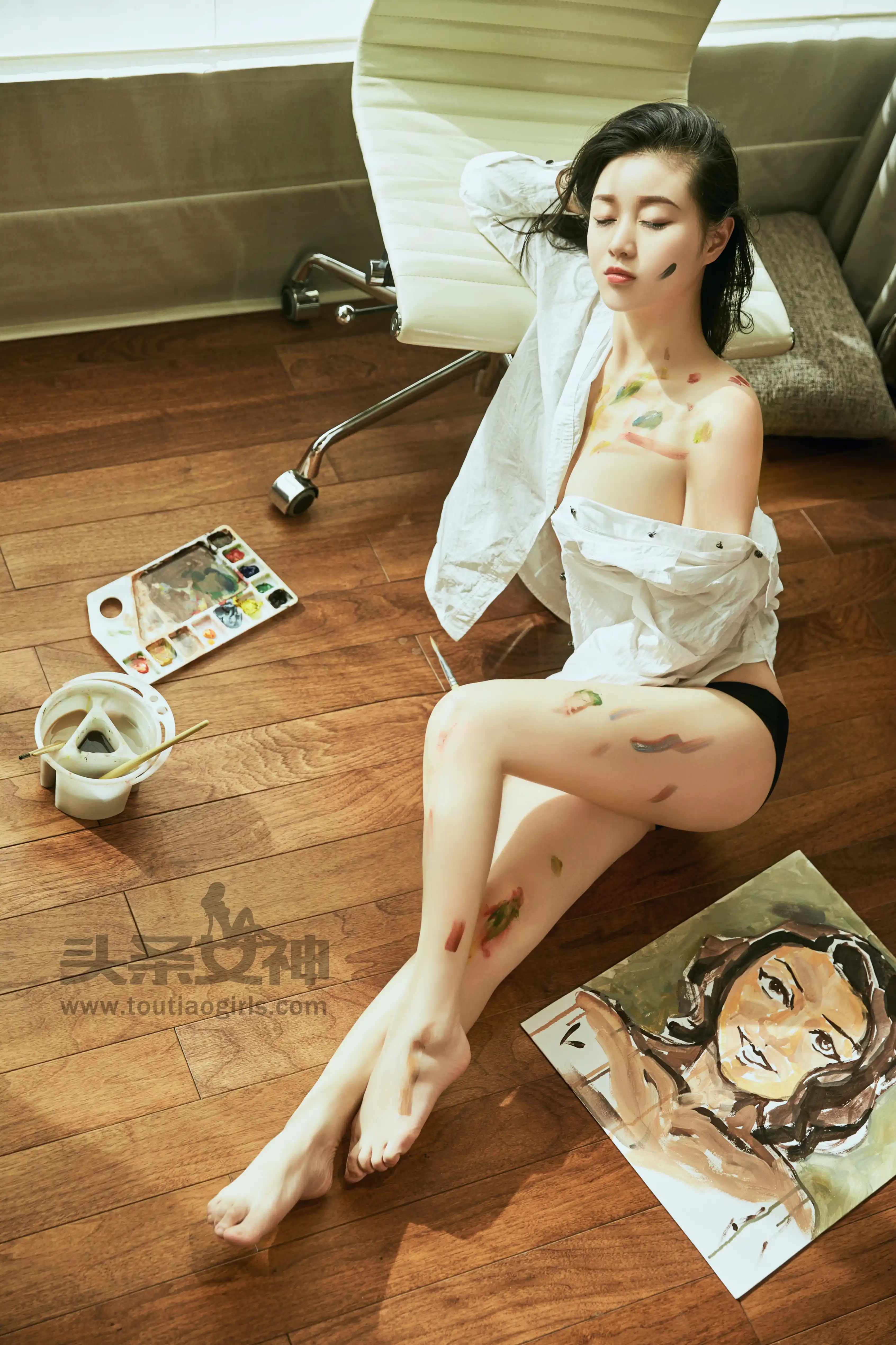 TouTiao头条女神 2017.03.22 NO.300 张梓然 - 第2张