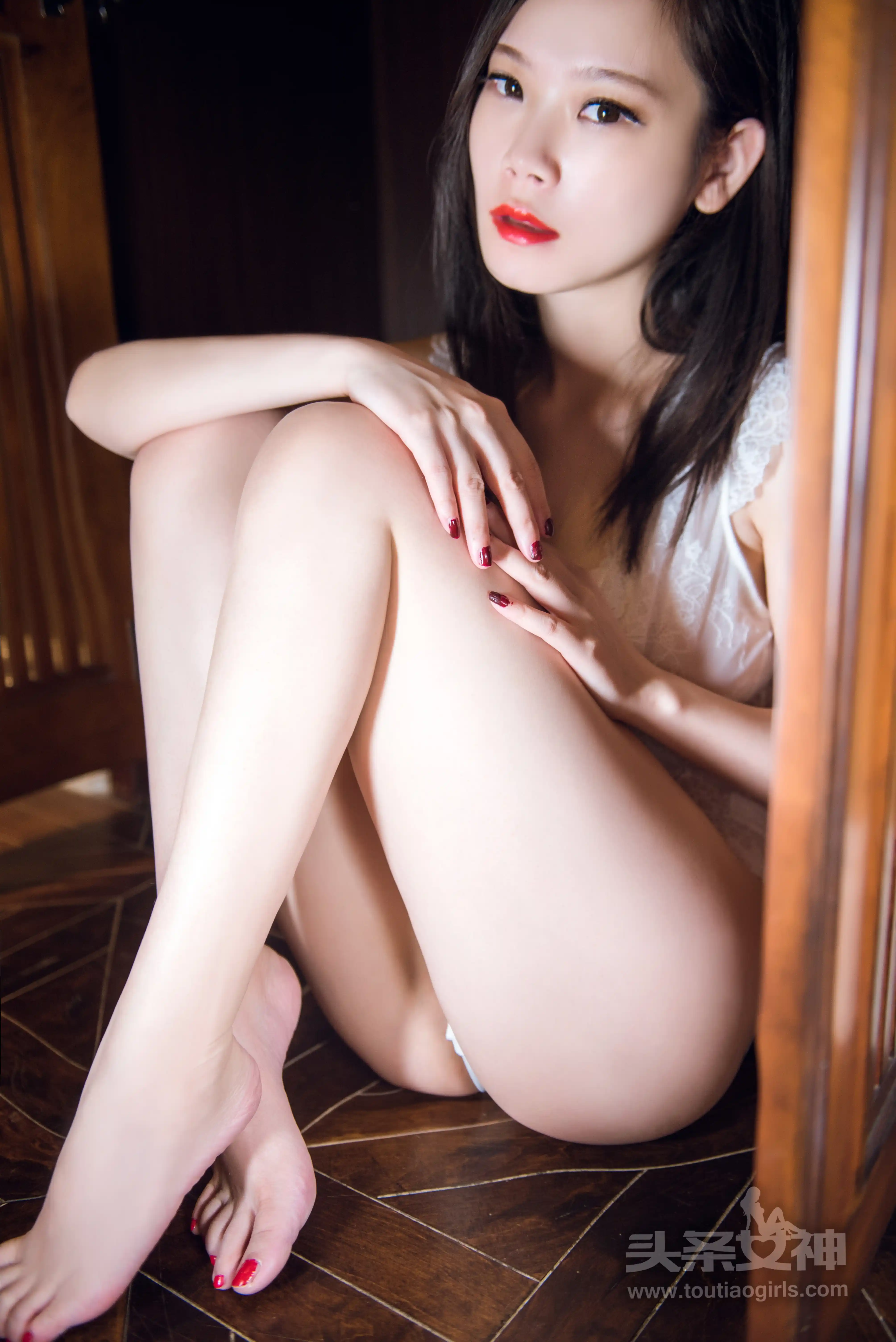 TouTiao头条女神 2017.07.24 NO.393 小美[25P361M] - 第2张