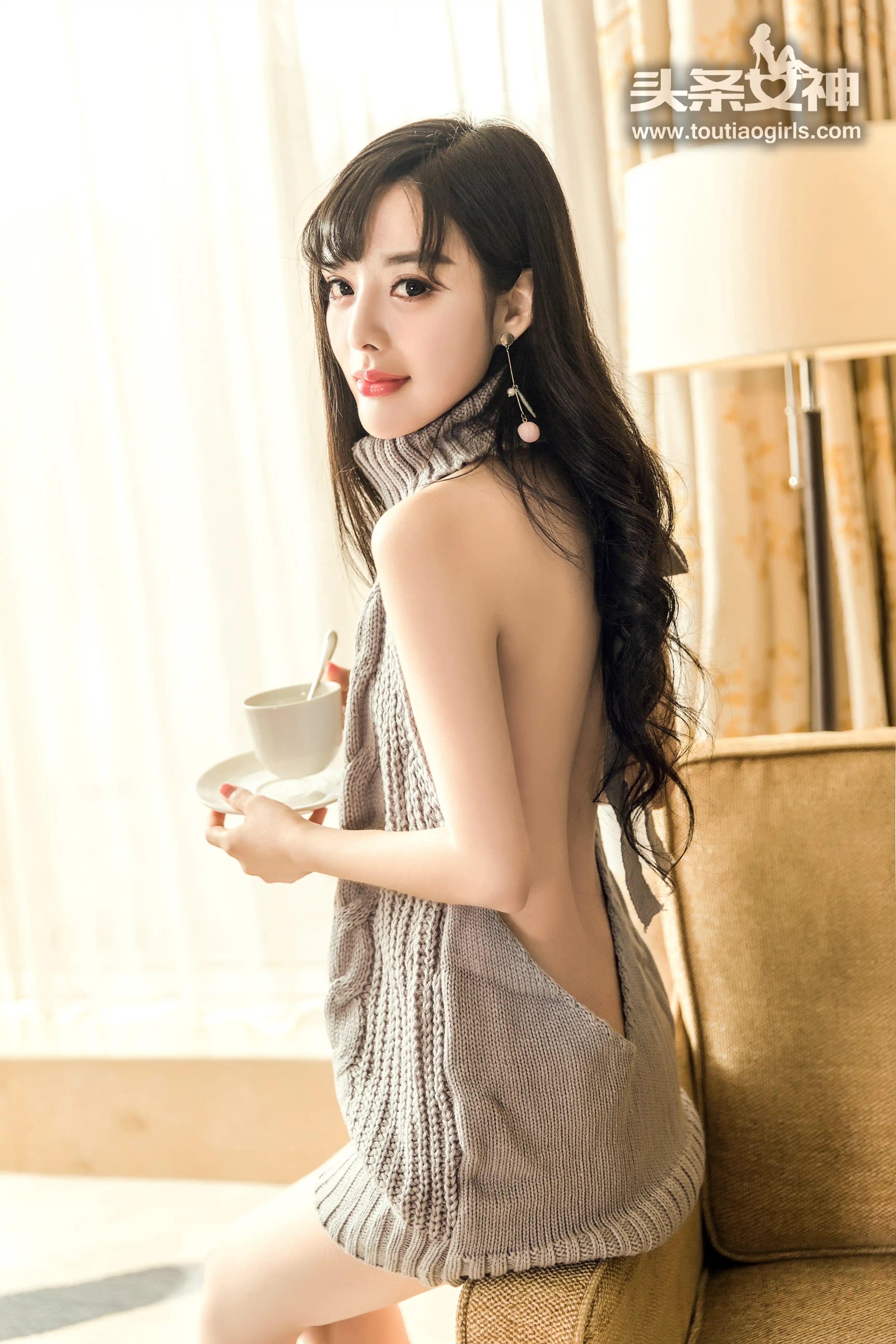 TouTiao头条女神 2017.08.21 NO.420 周熙妍[32P275M] - 第2张