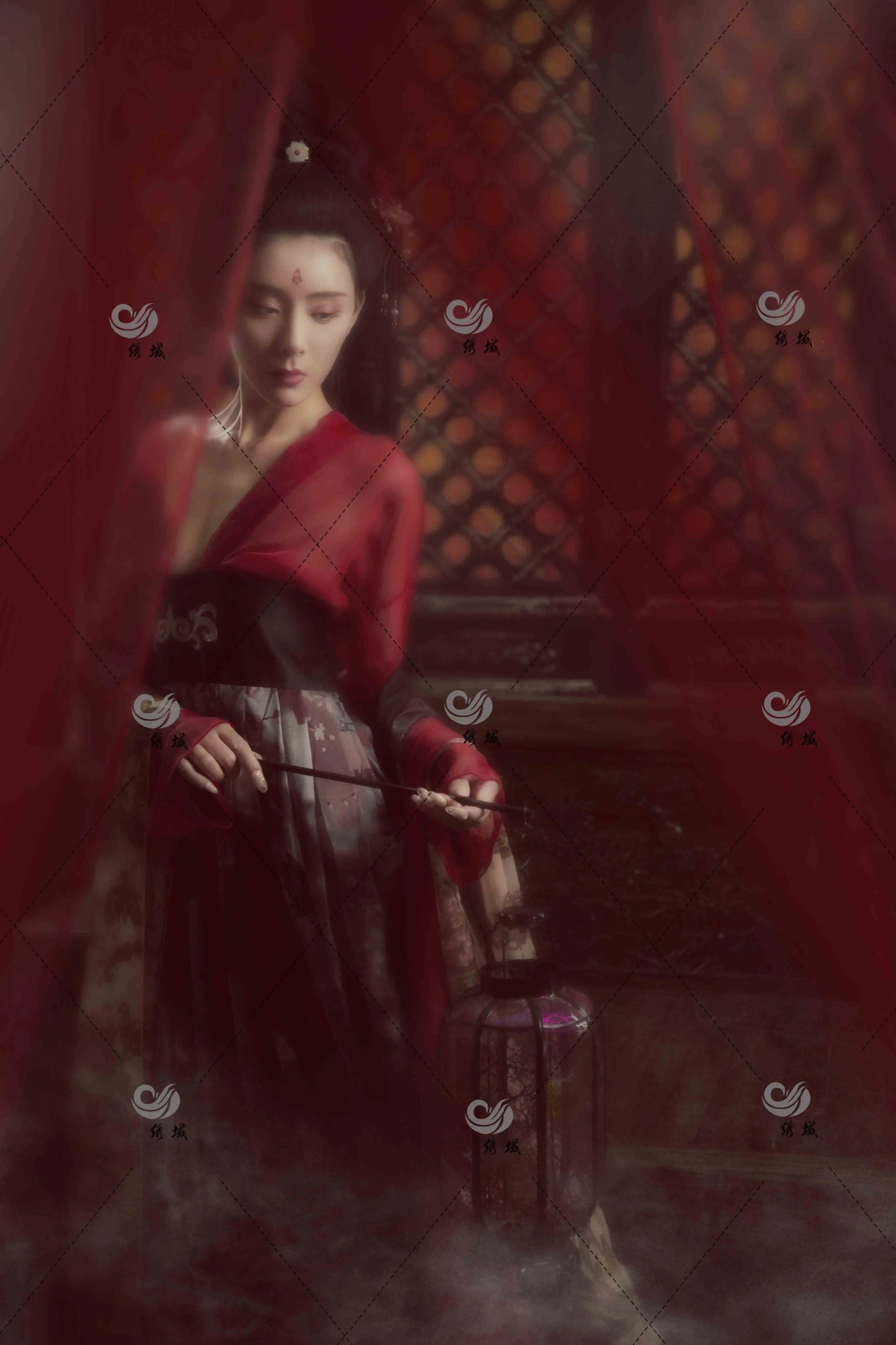 TouTiao头条女神 2019.12.10 贵妃醉酒 莫晓希[15P／4.91MB] - 第2张