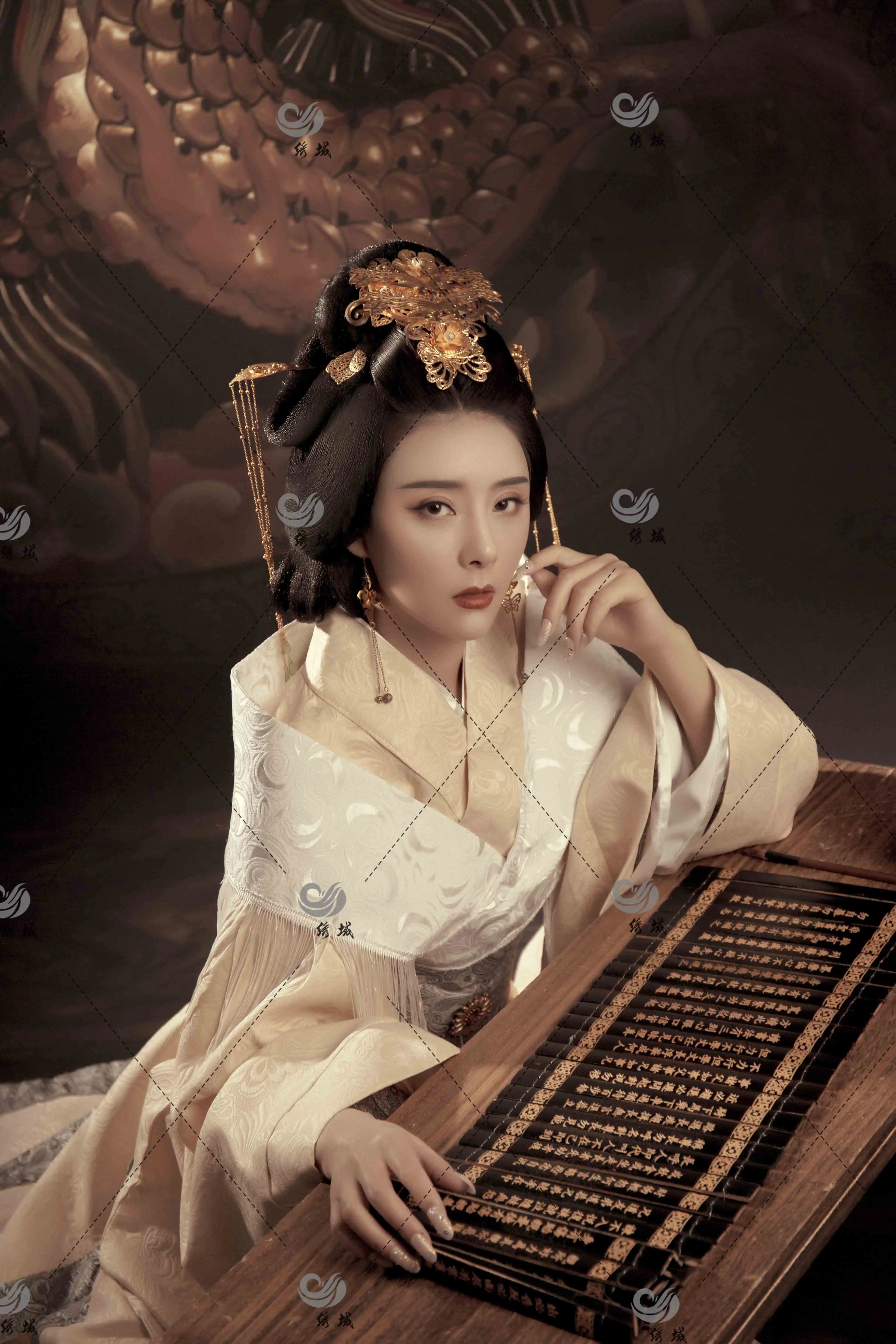 TouTiao头条女神 2019.12.13 风华绝代武则天 莫晓希[11P／6.08MB] - 第2张