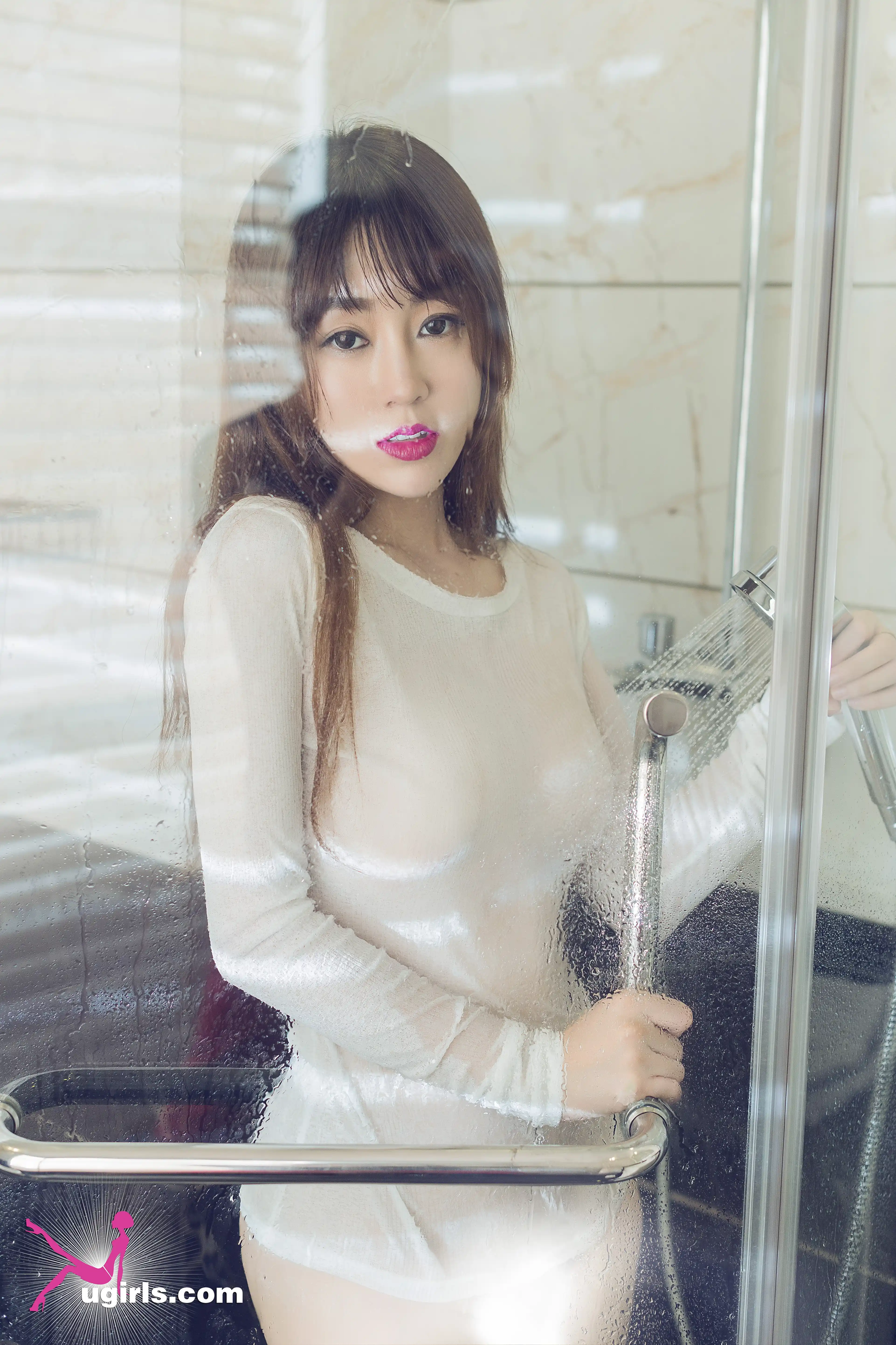 Ugirls尤果网 2014.09.12 NO.E039 王语纯 [35P216M]