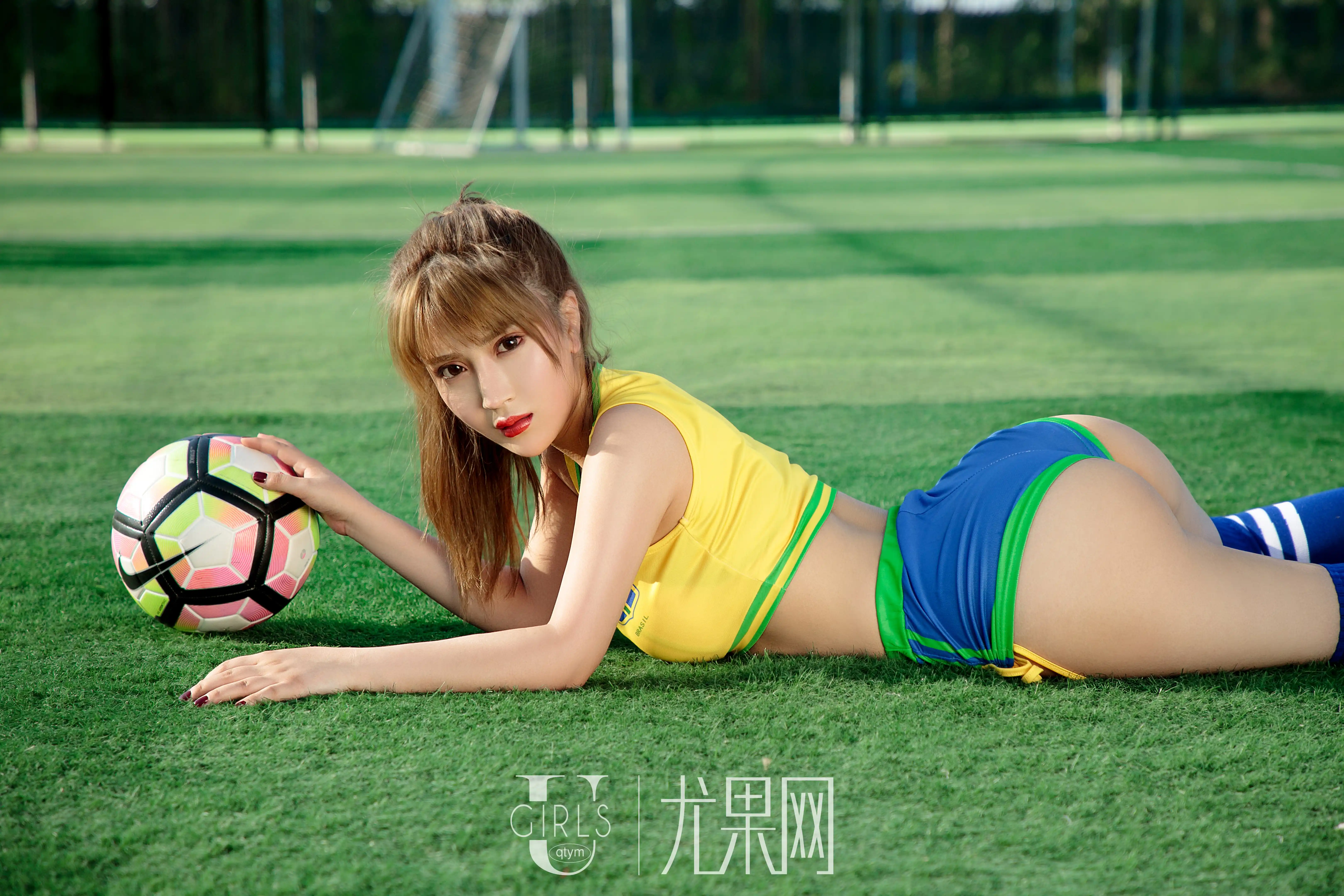 Ugirls尤果网 2018.07.04 NO.T034 2018世界波 - 第2张