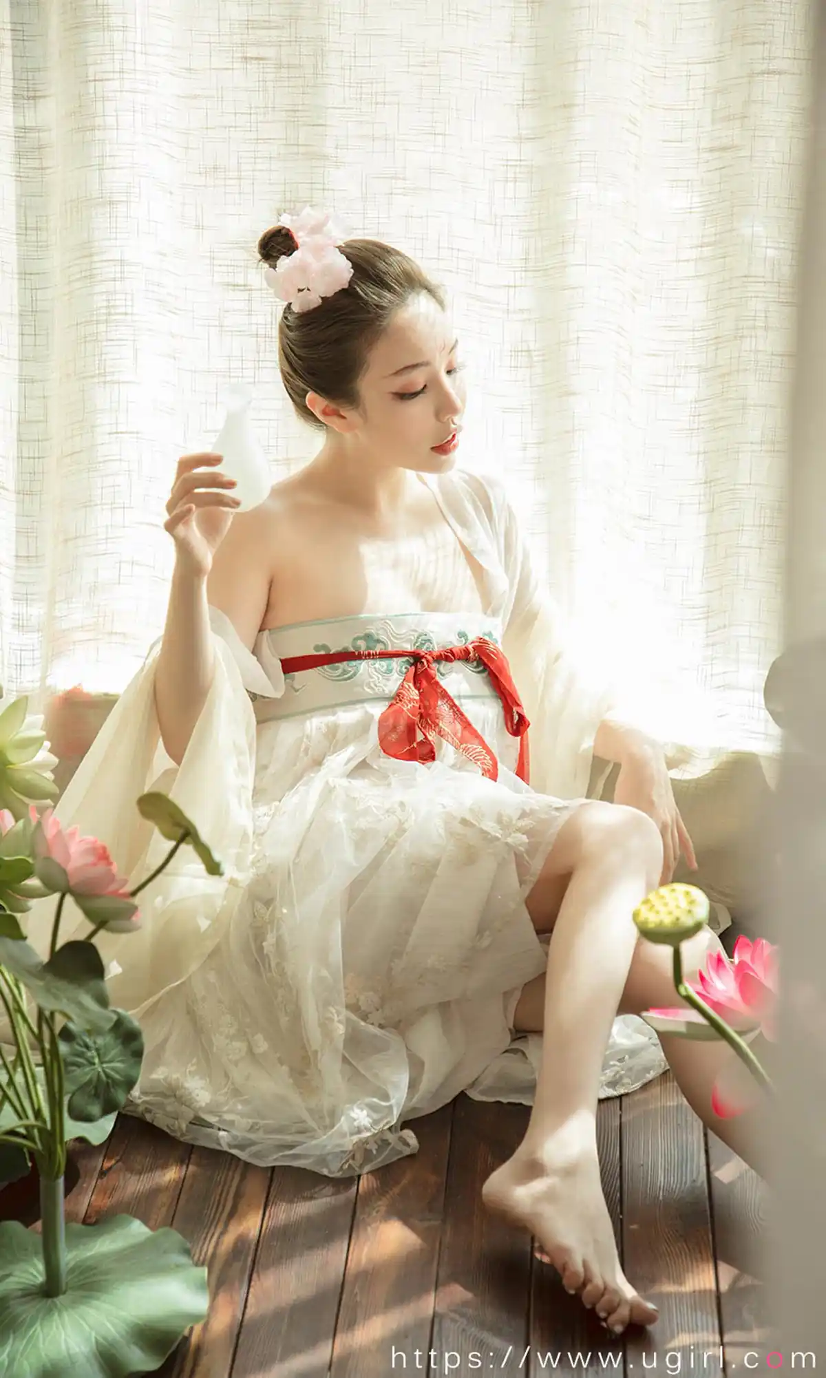 [爱尤物]2021 NO.2152 妮小妖 七夕合辑 织女梦[35P／42.8MB] - 第4张