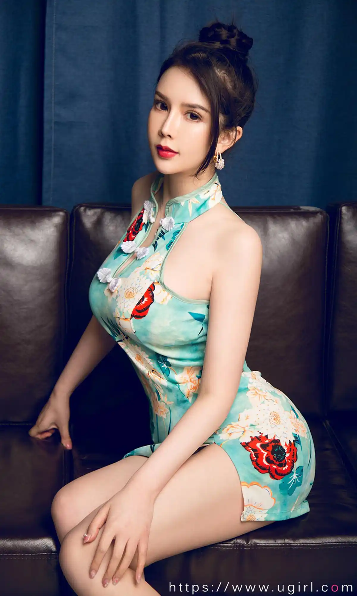 [Ugirls尤果网]爱尤物 2020.05.11 No.1818 李丽莎 大小姐的裙摆 [35P] - 第4张