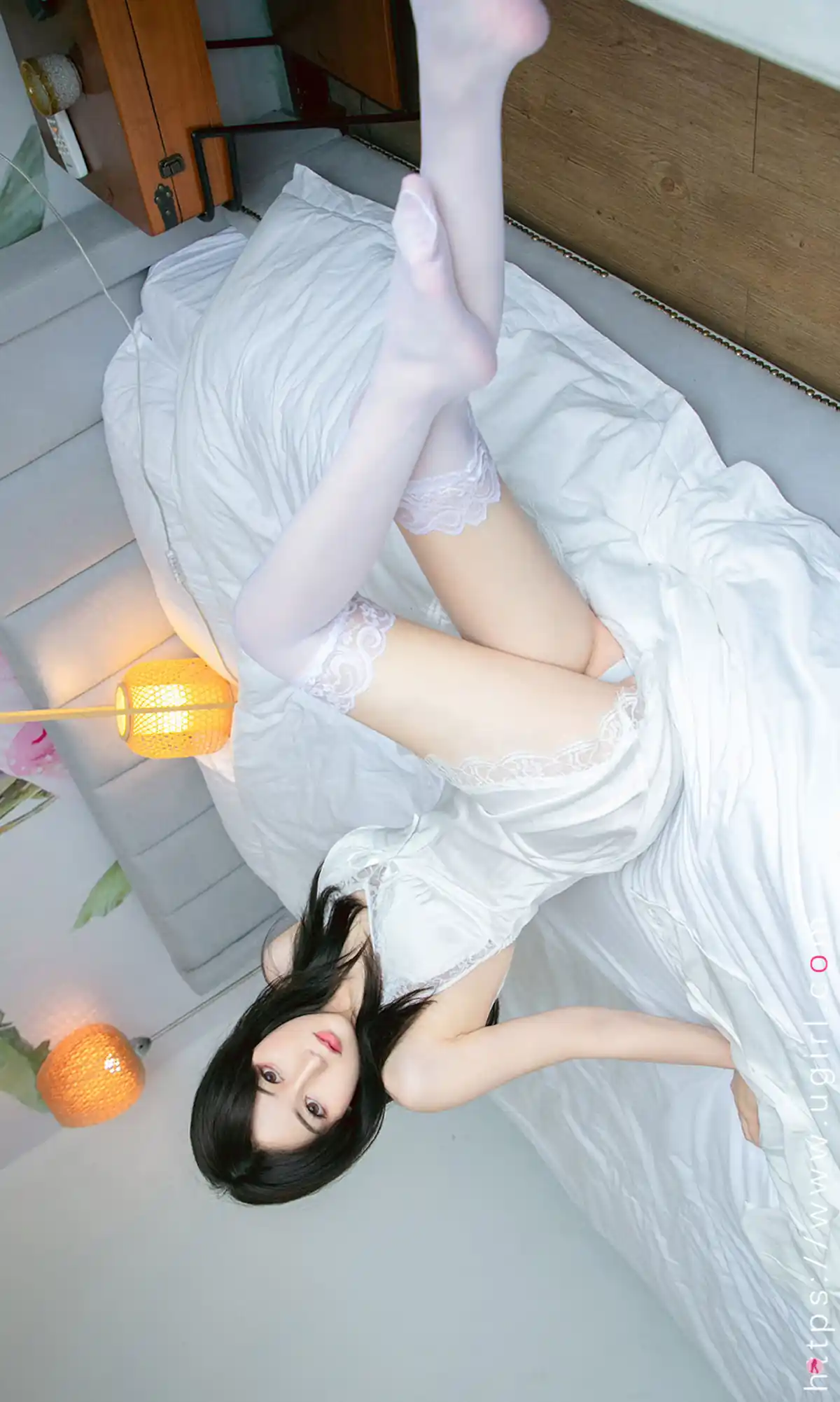 [Ugirls尤果网]爱尤物 2020.09.20 No.1914 悠悠 性感雪屋 [35P] - 第2张