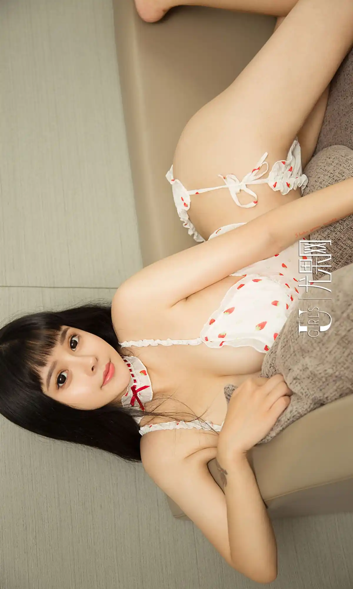 [Ugirls爱尤物] No.1275 杨漫妮 [35P32.1MB] - 第3张