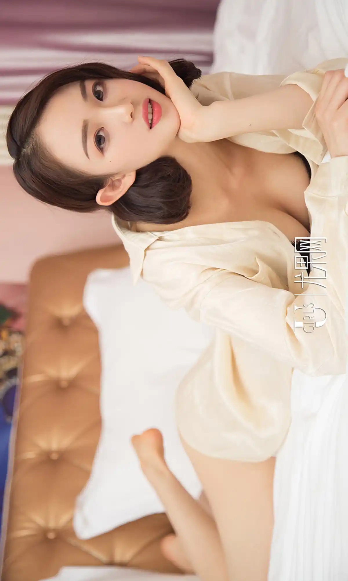 [Ugirls爱尤物] No.1325 筱筱甜[35P37M] - 第3张