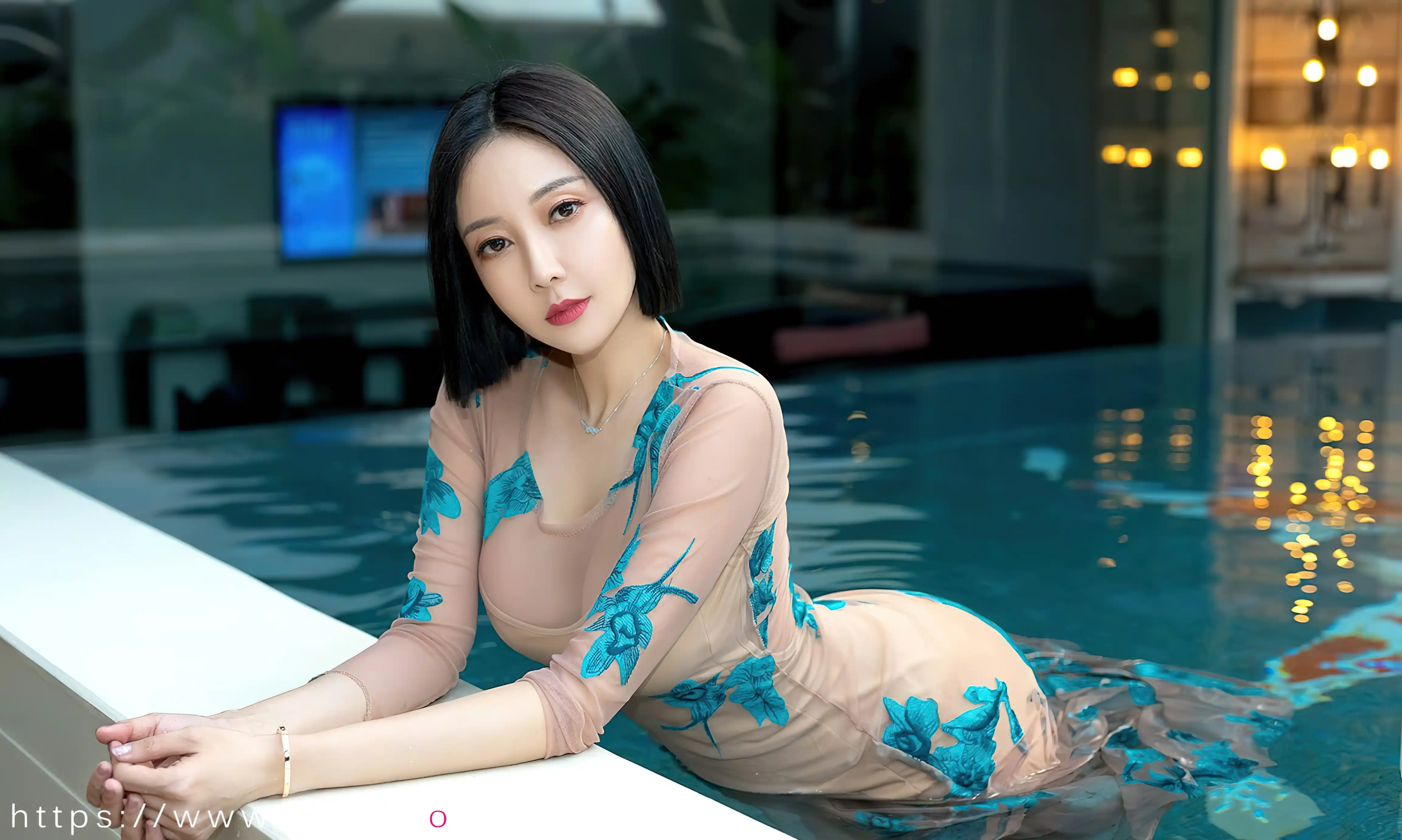 Ugirls爱尤物 2022 NO.2448 果儿Victoria 爱情乐章[35P／76.4MB] - 第4张