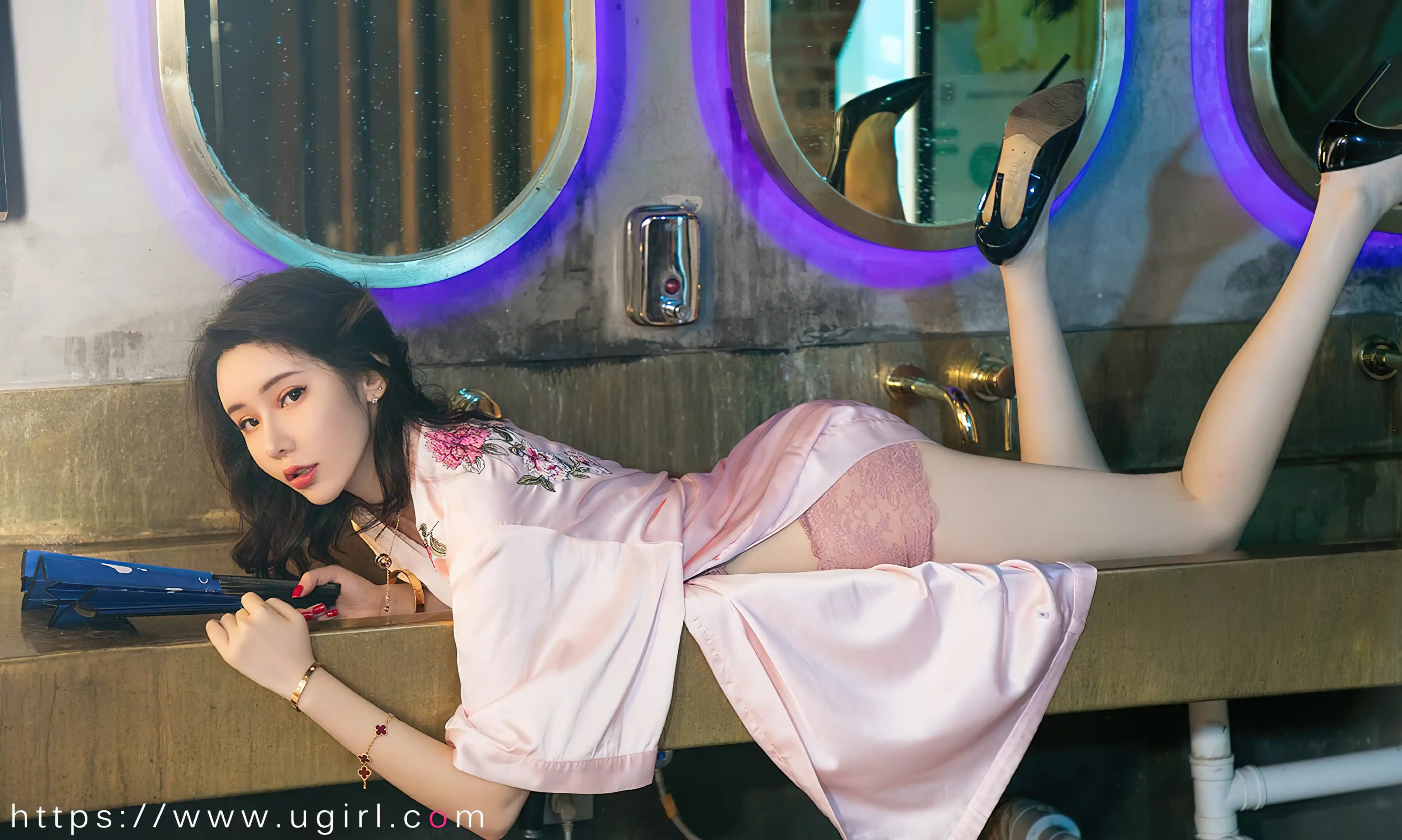 Ugirls爱尤物 2023 NO.2521 萌琪琪 旅人日记[35P／100MB] - 第2张