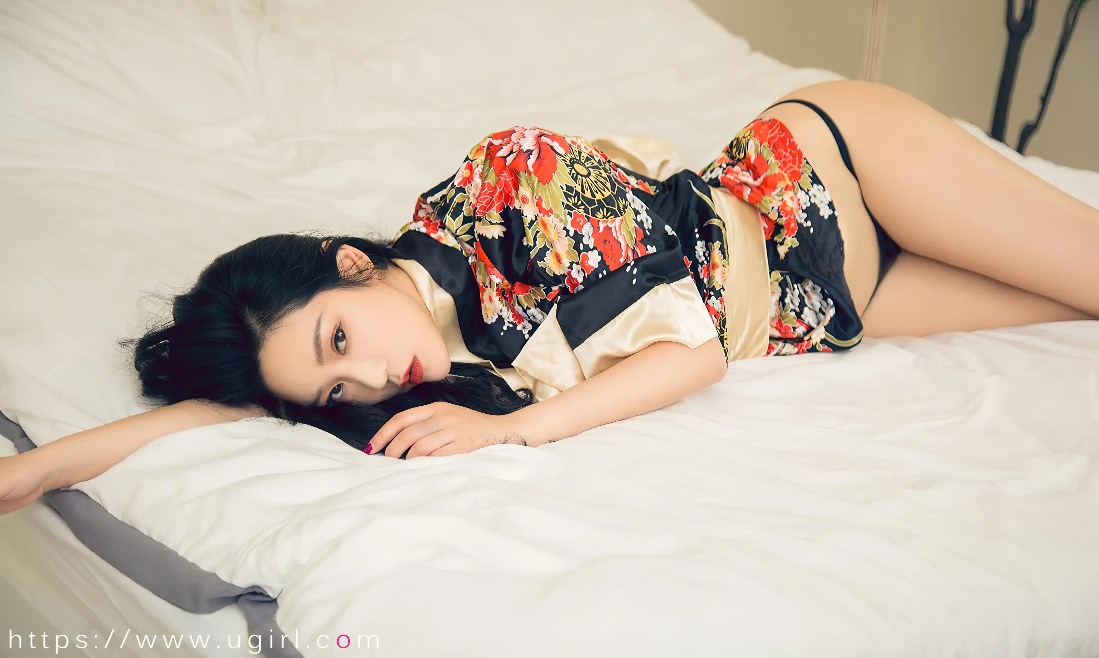 Ugirls爱尤物 2023 NO.2552 寂寞聚又散 刘瑾希[35P／81.5MB] - 第2张