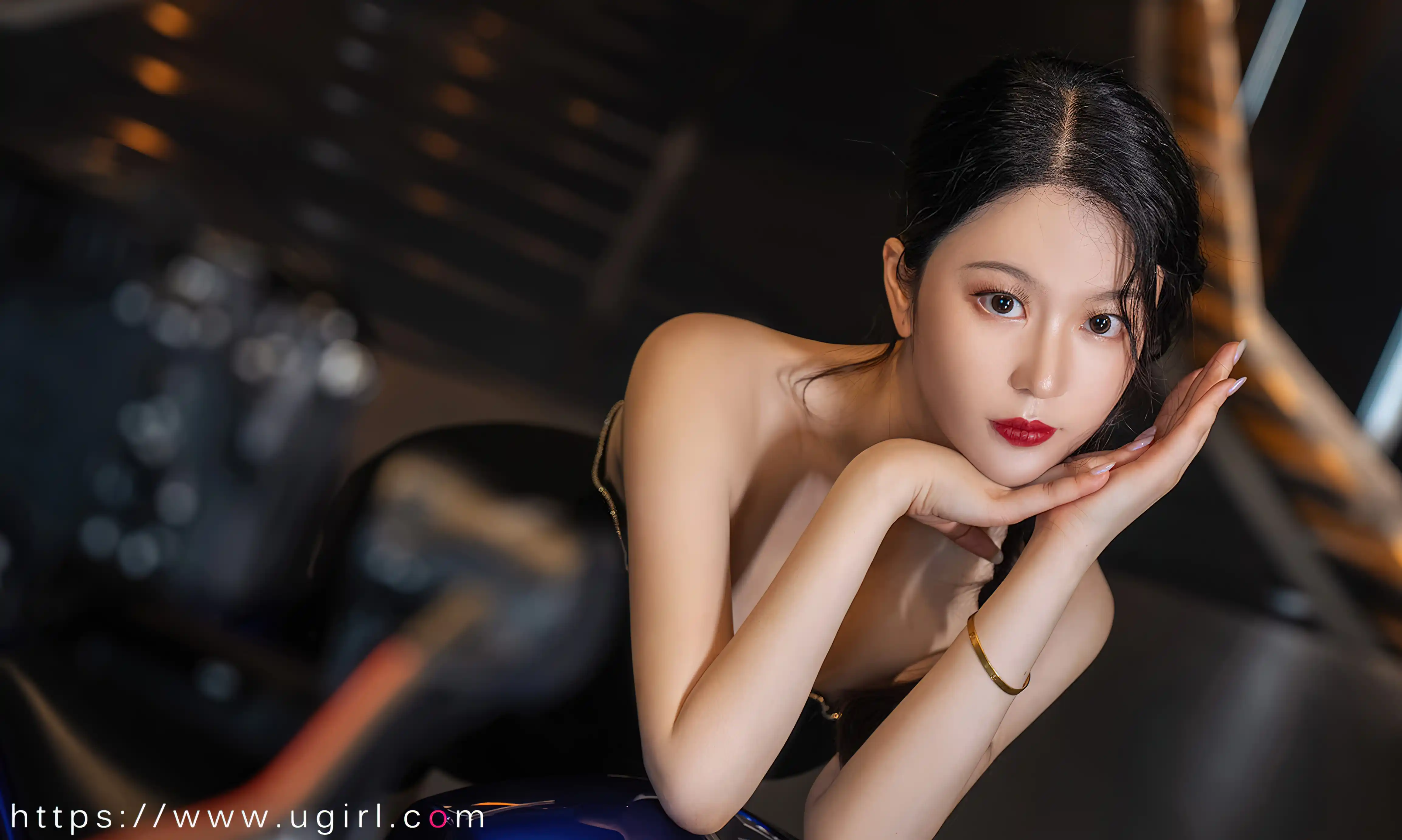 Ugirls爱尤物 2023 NO.2661 想牵你的手 钟晴[35P／67MB] - 第2张