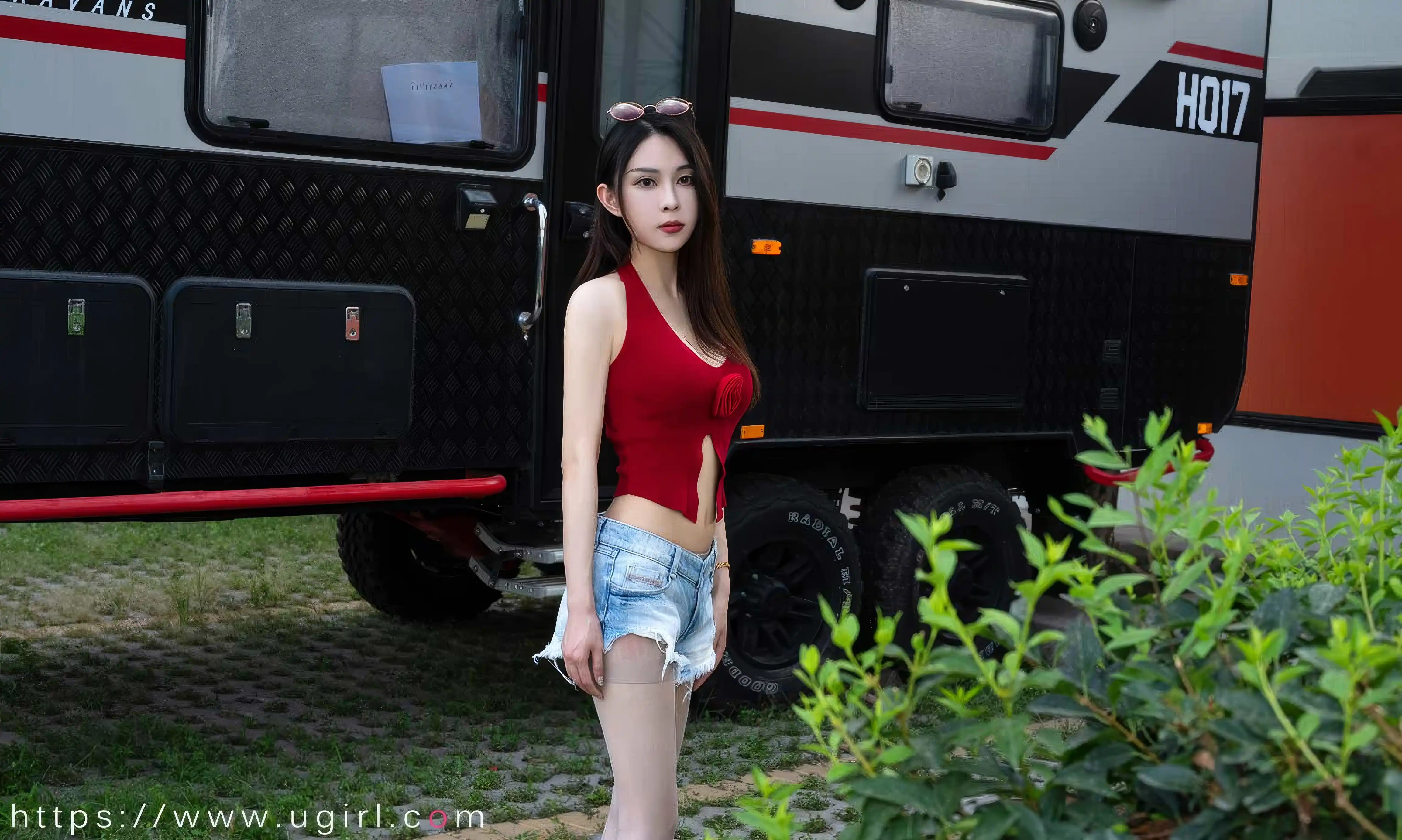 Ugirls爱尤物 NO.2875 玫瑰的来信 natasha [35P266MB] - 第2张
