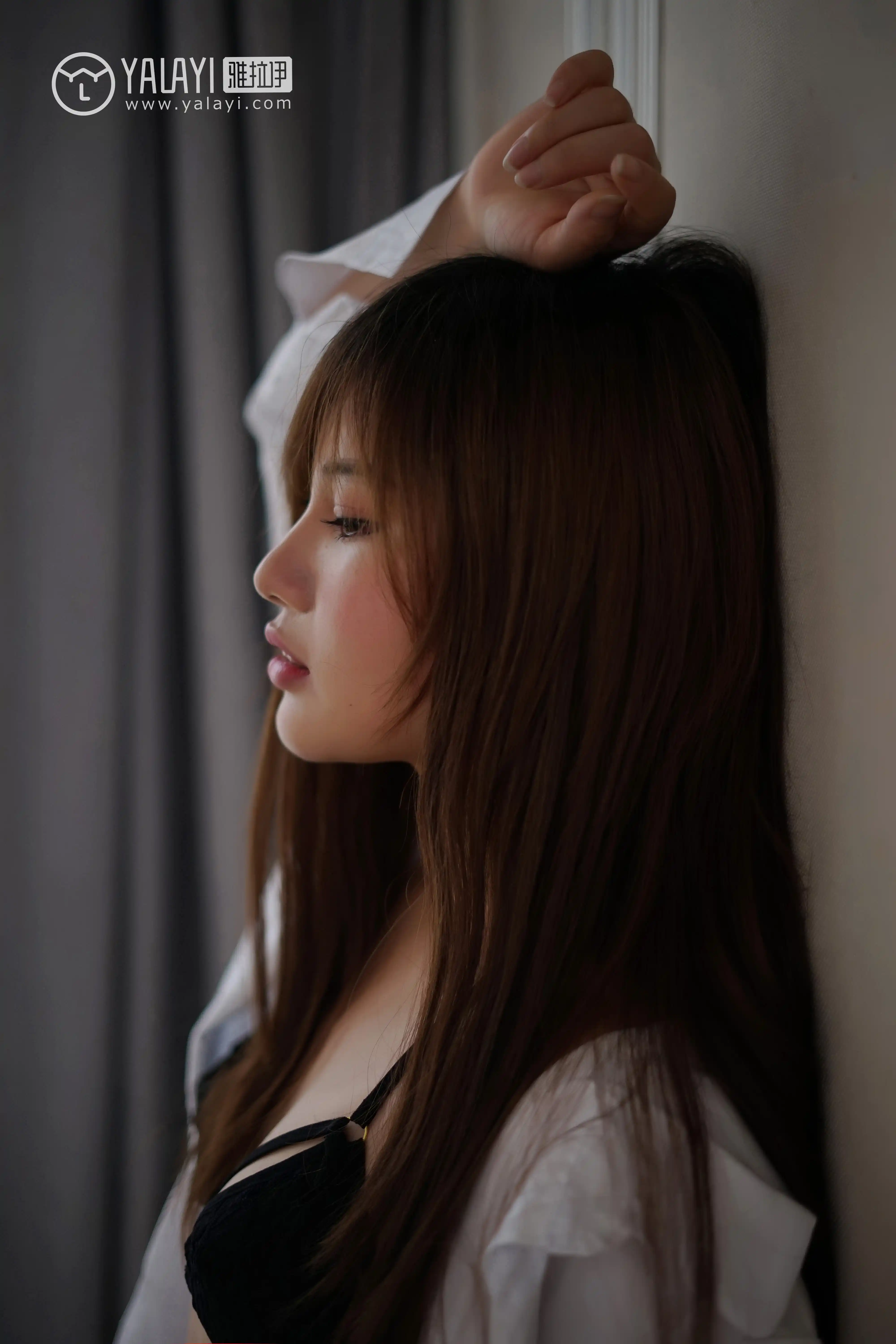 YALAYI雅拉伊 2019.05.06 NO.002 妮妮的黑丝诱惑 艾妮妮 [37P237MB] - 第3张