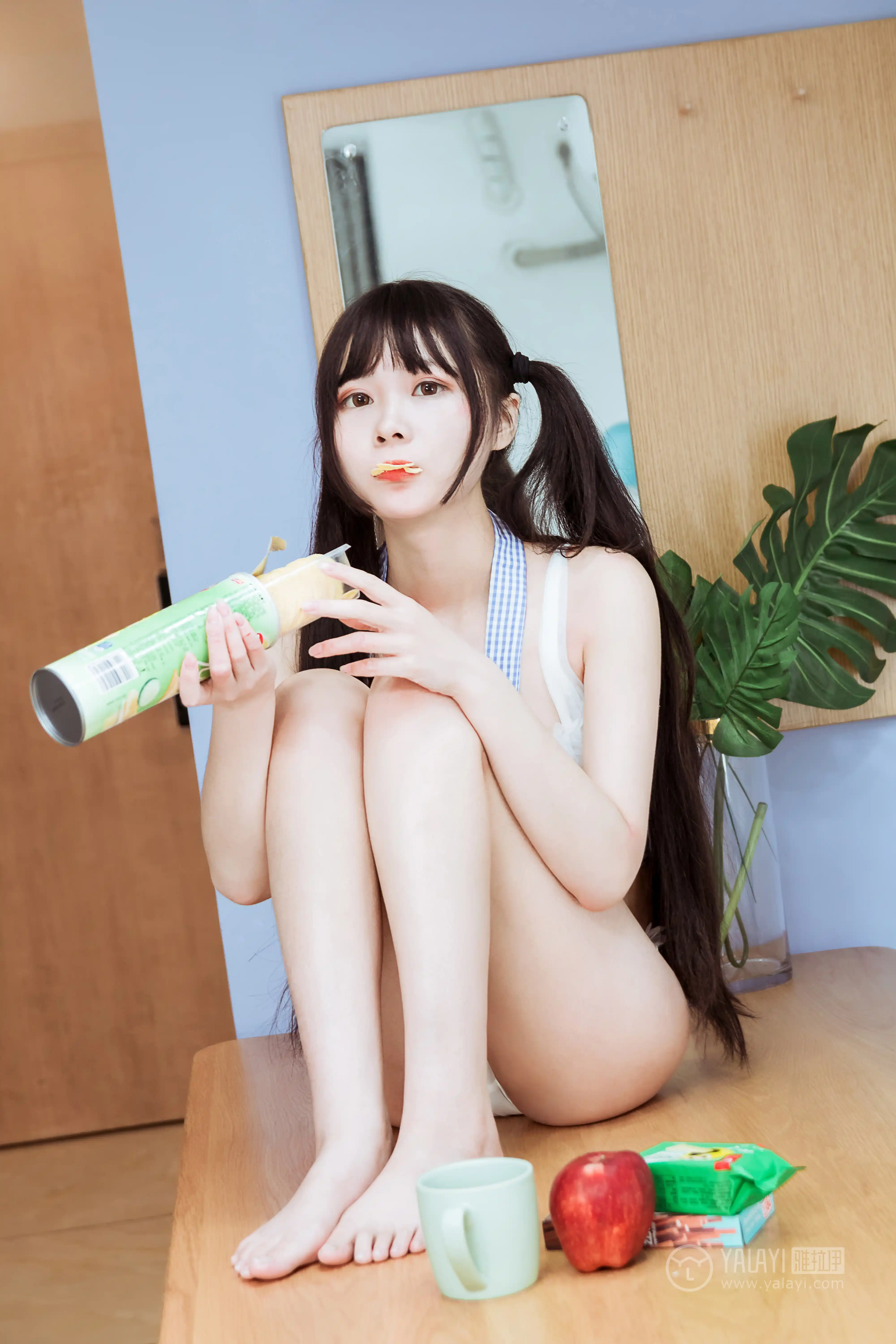 YALAYI雅拉伊 2019.05.06 NO.204 美味厨娘 小琉 [41P387M] - 第4张