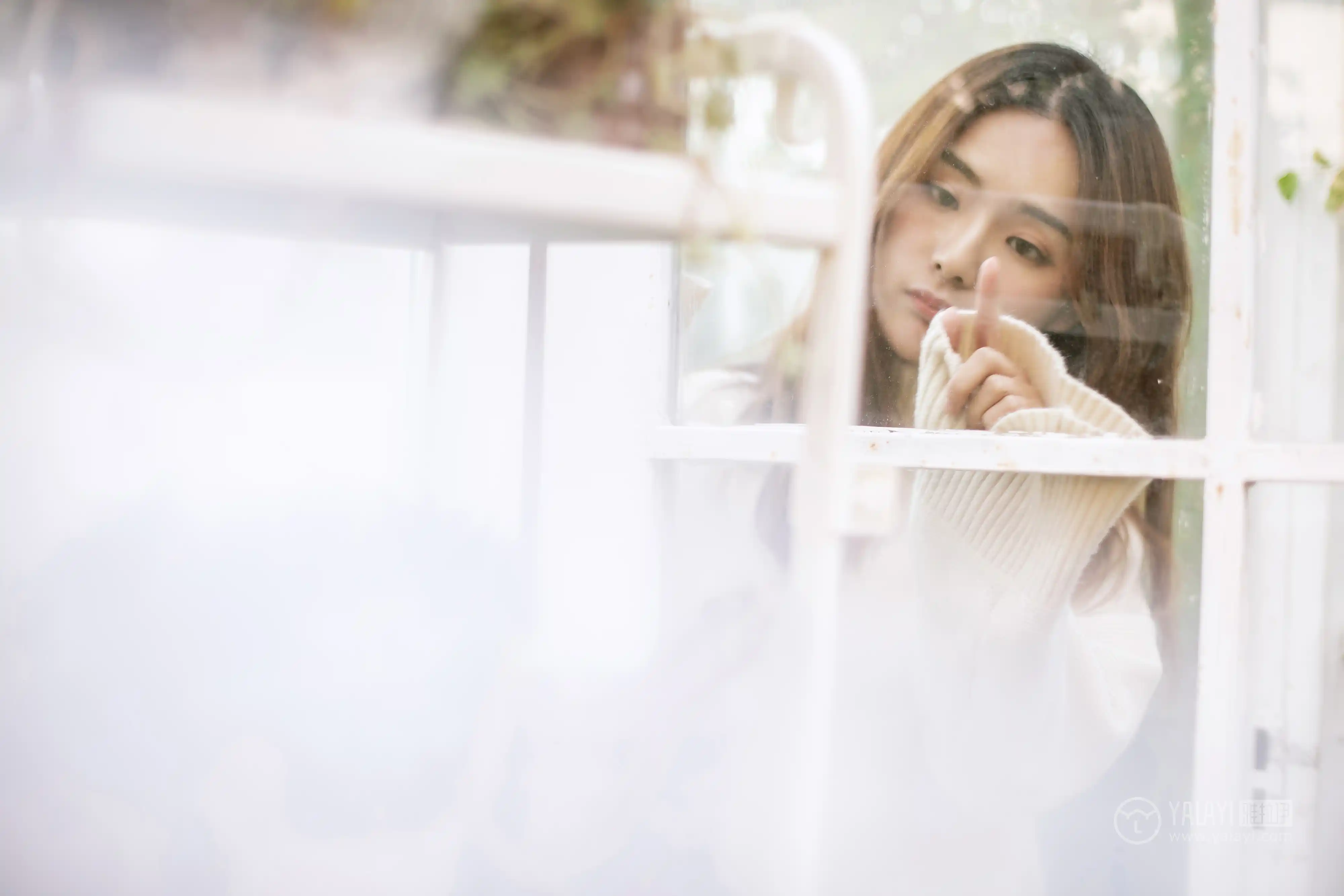 YALAYI雅拉伊 2019.05.06 NO.209 温柔的你 白日梦 [49P423M] - 第3张