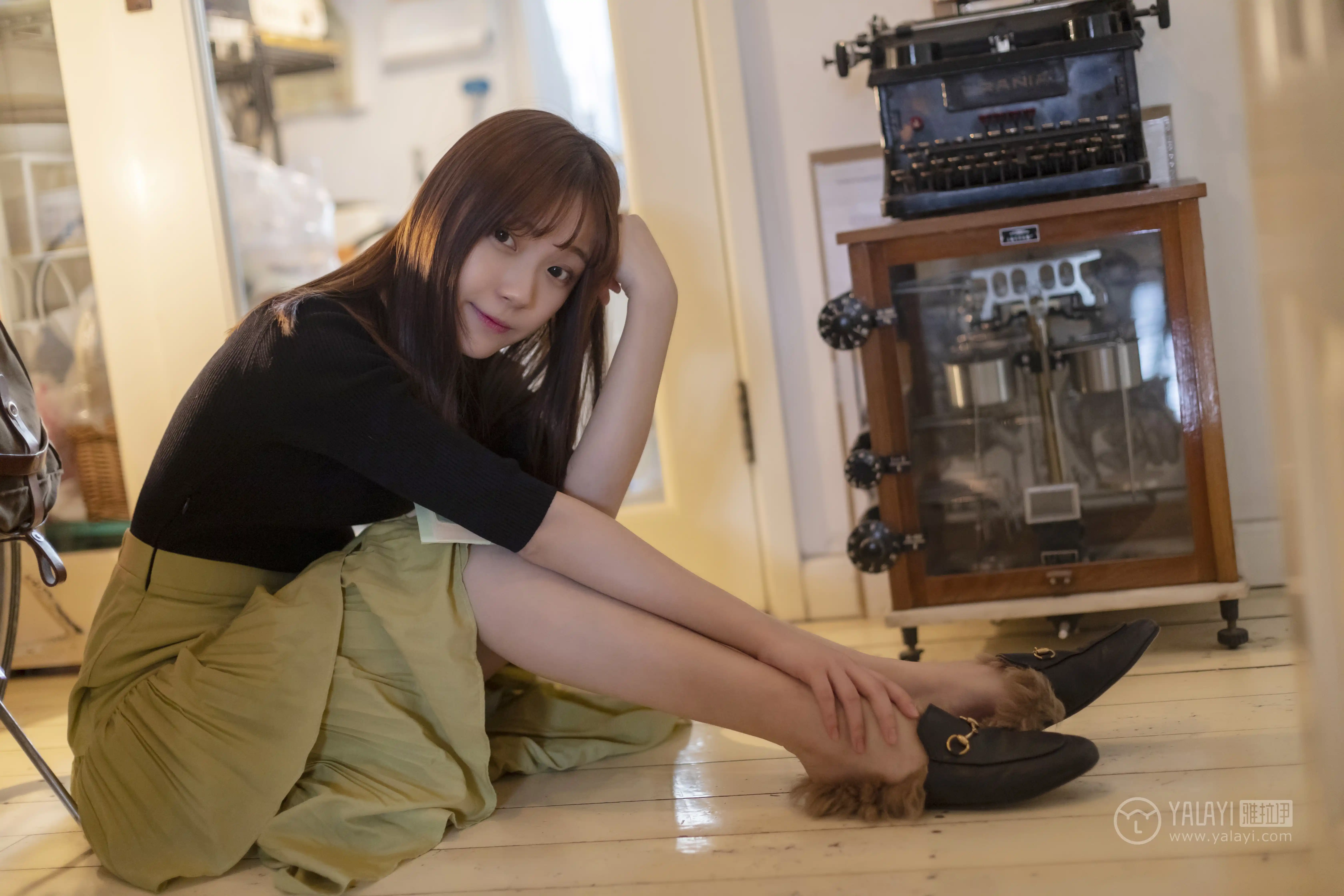 YALAYI雅拉伊 2019.05.06 NO.265 旧情 刘开心 [43P565M] - 第2张