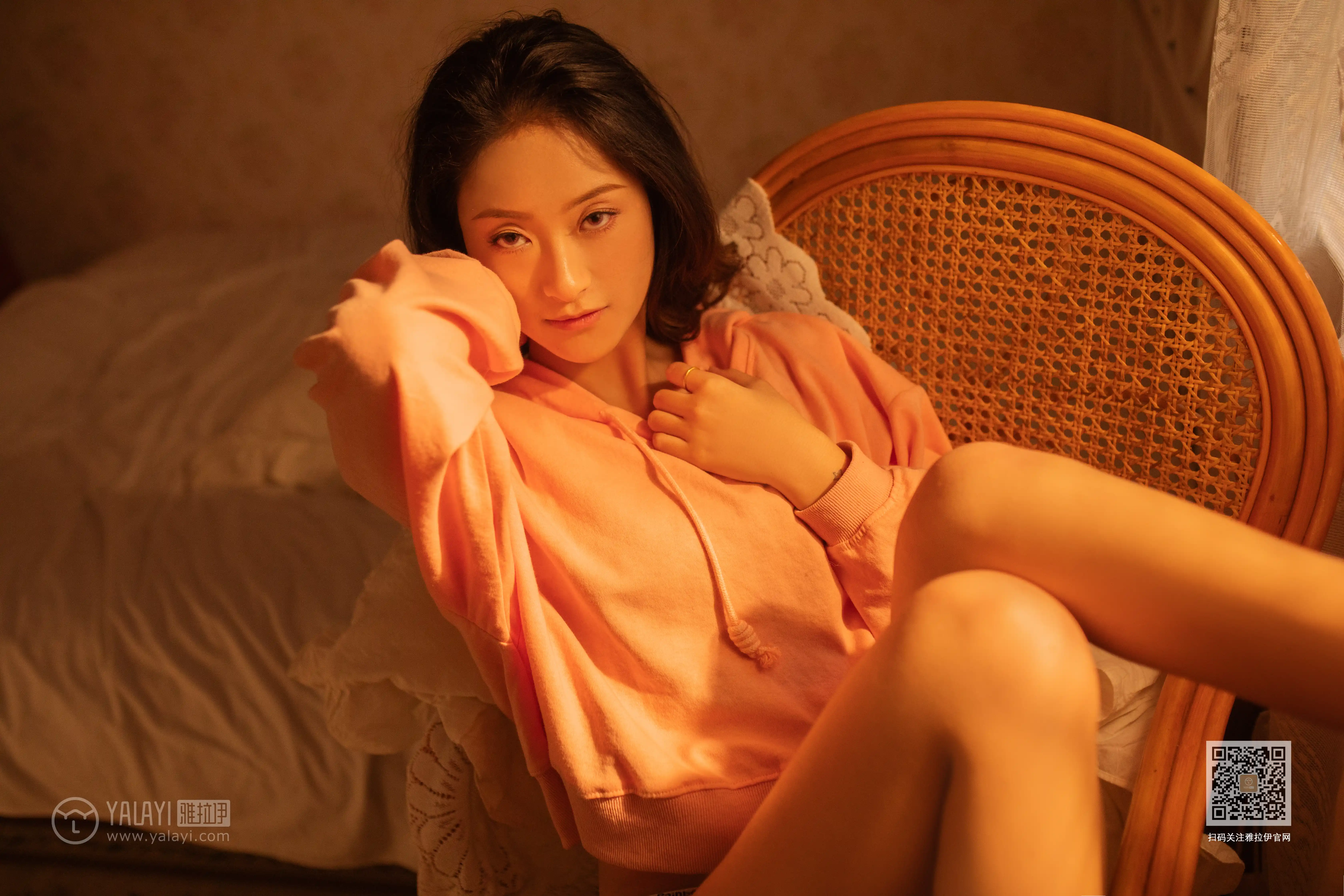 YALAYI雅拉伊 2020.05.19 NO.640 丁媛《慵懒小女人》[42+1P] - 第2张