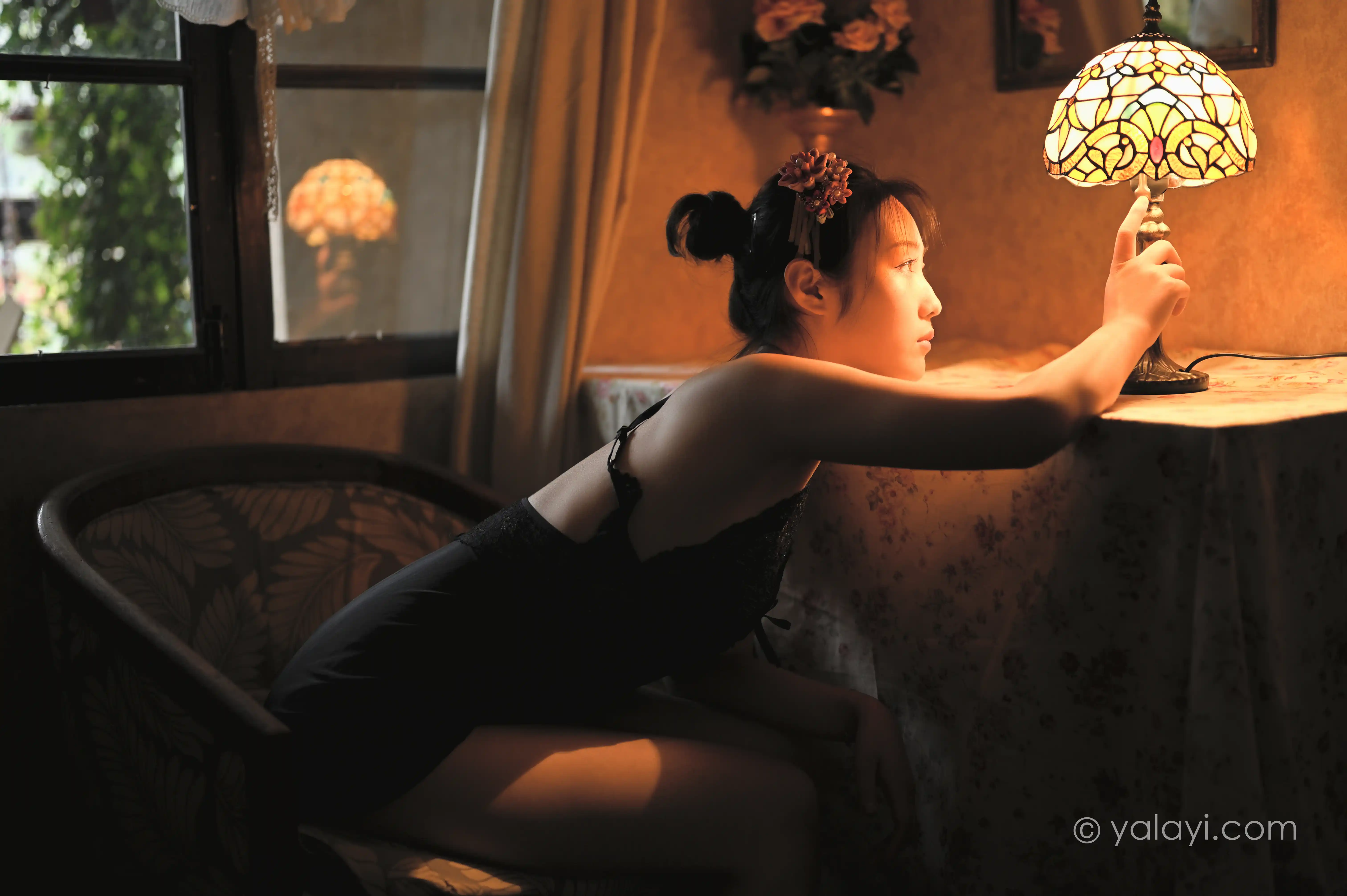 YALAYI雅拉伊 2020.07.22 NO.673 沈伊《剪烛西窗》[39P+1P603M] - 第2张
