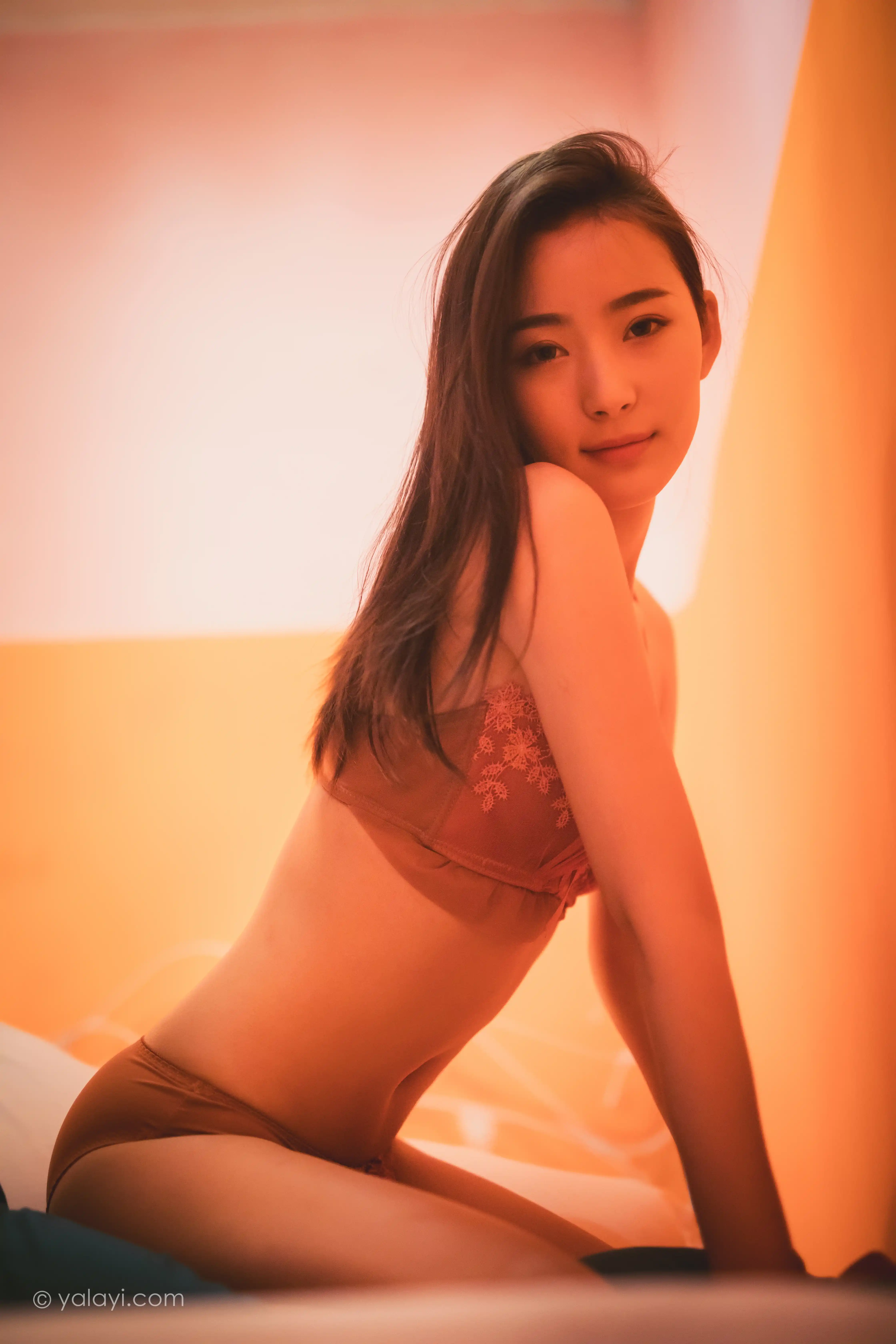 YALAYI雅拉伊 2020.08.05 NO.683 海棠《暧昧》[41P+1P953M] - 第3张