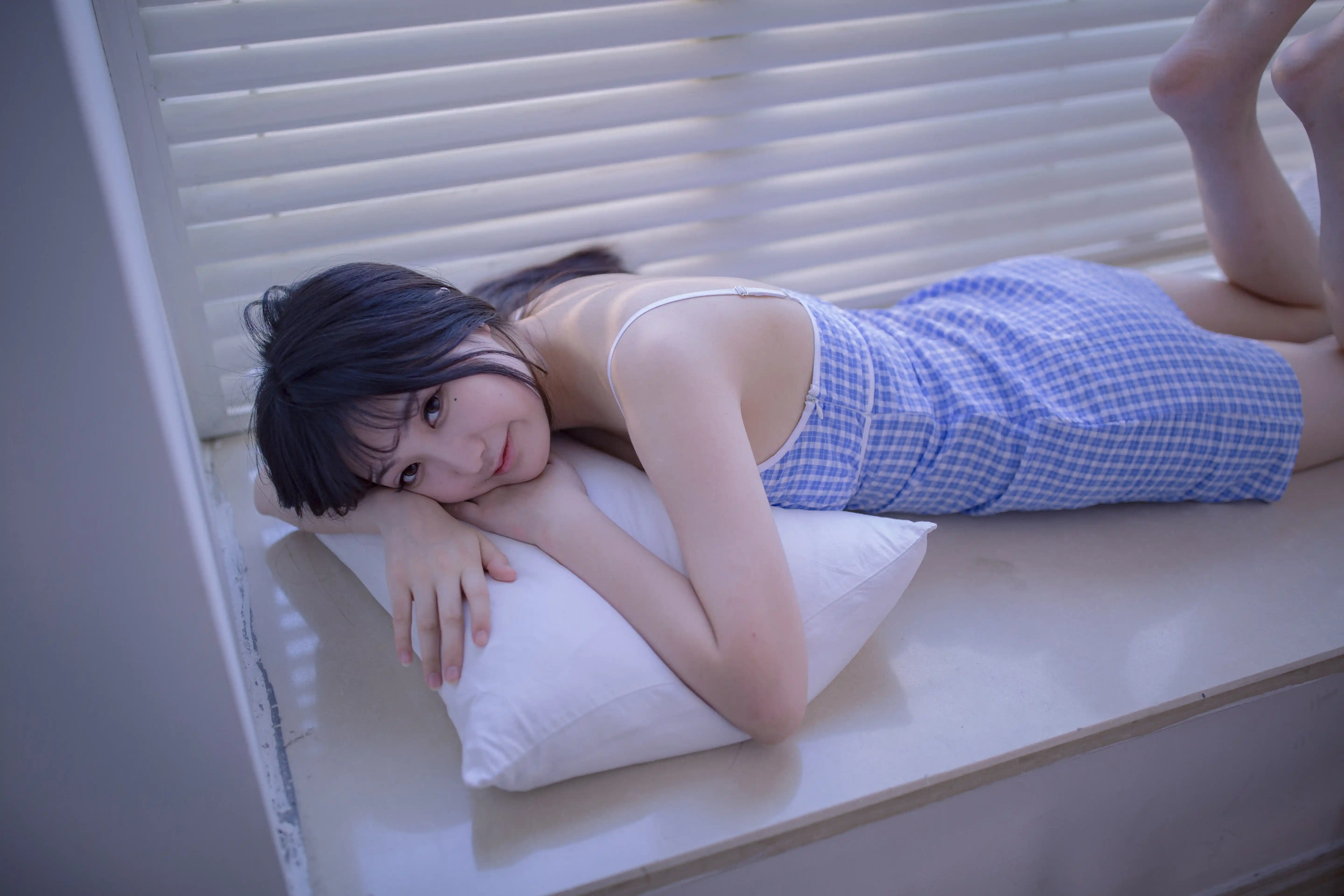 YALAYI雅拉伊 2020.08.11 NO.687 瓶儿《蓝》[59P+1P351M] - 第3张