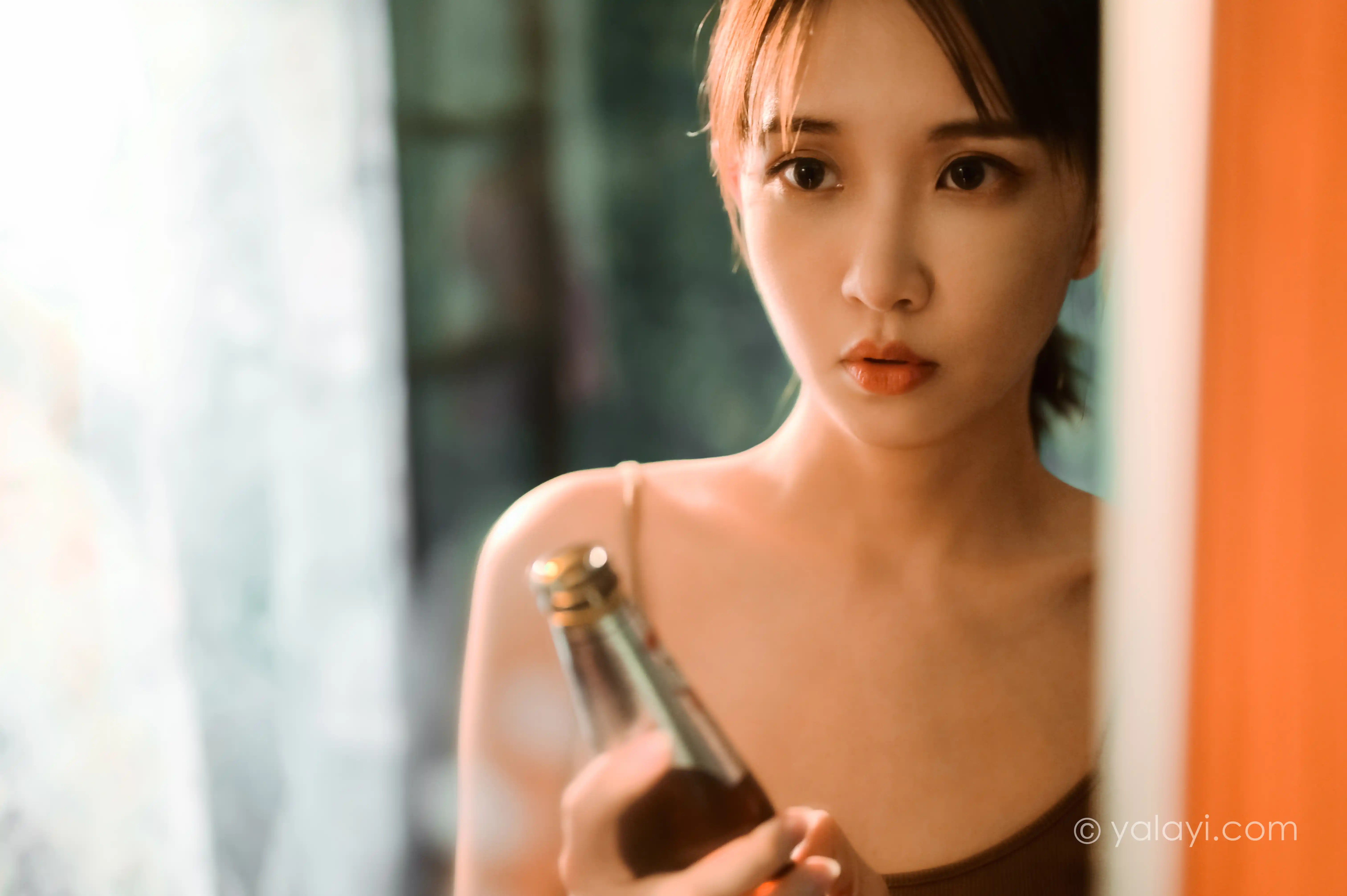 YALAYI雅拉伊 2020.08.14 NO.689 妍妍《黯然》[35P+1P513M] - 第2张