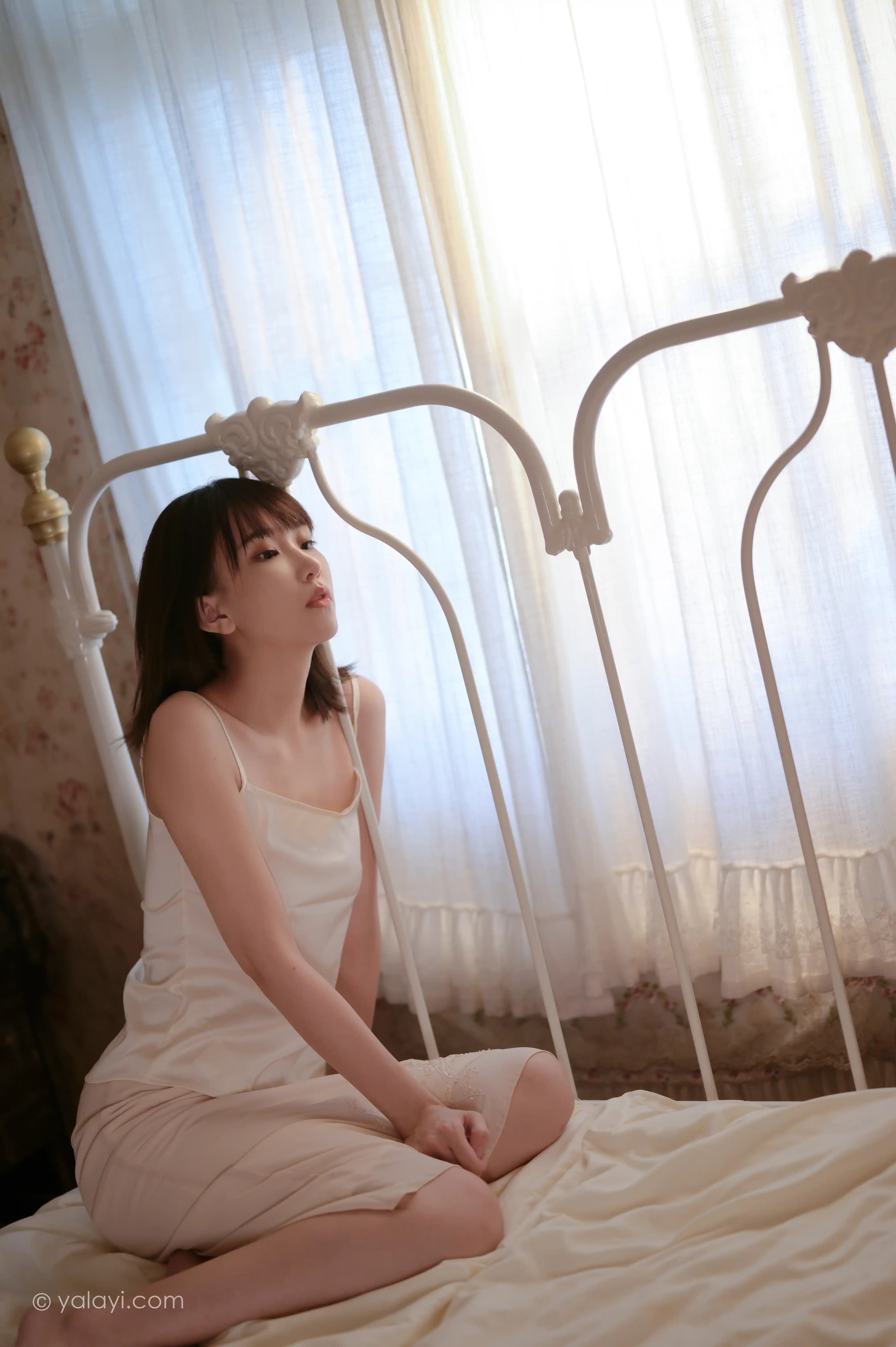 YALAYI雅拉伊 2020.08.31 NO.696 妍妍《孤独患者》[32P+1P488M] - 第3张