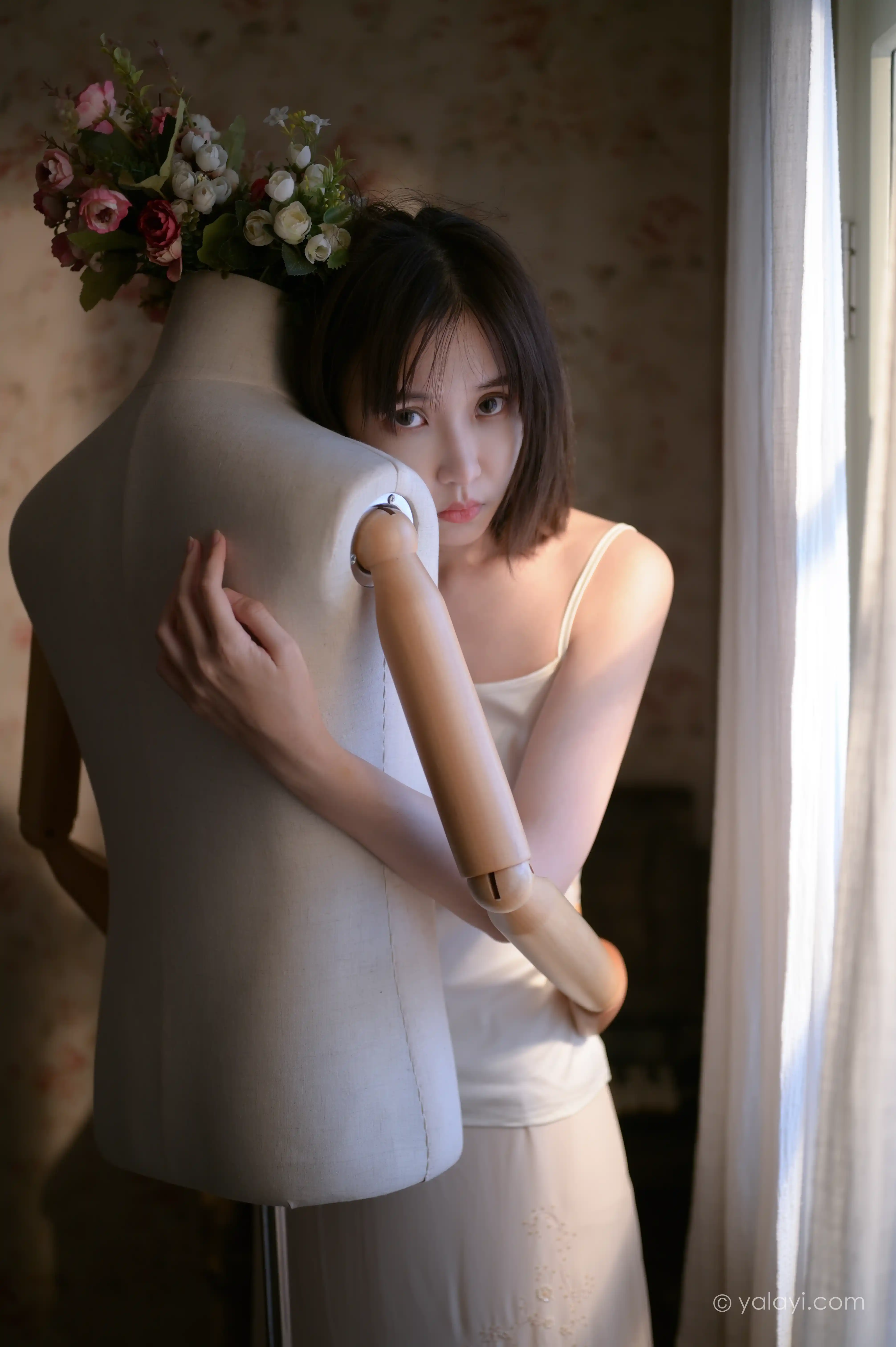 YALAYI雅拉伊 2020.08.31 NO.696 妍妍《孤独患者》[32P+1P488M] - 第4张