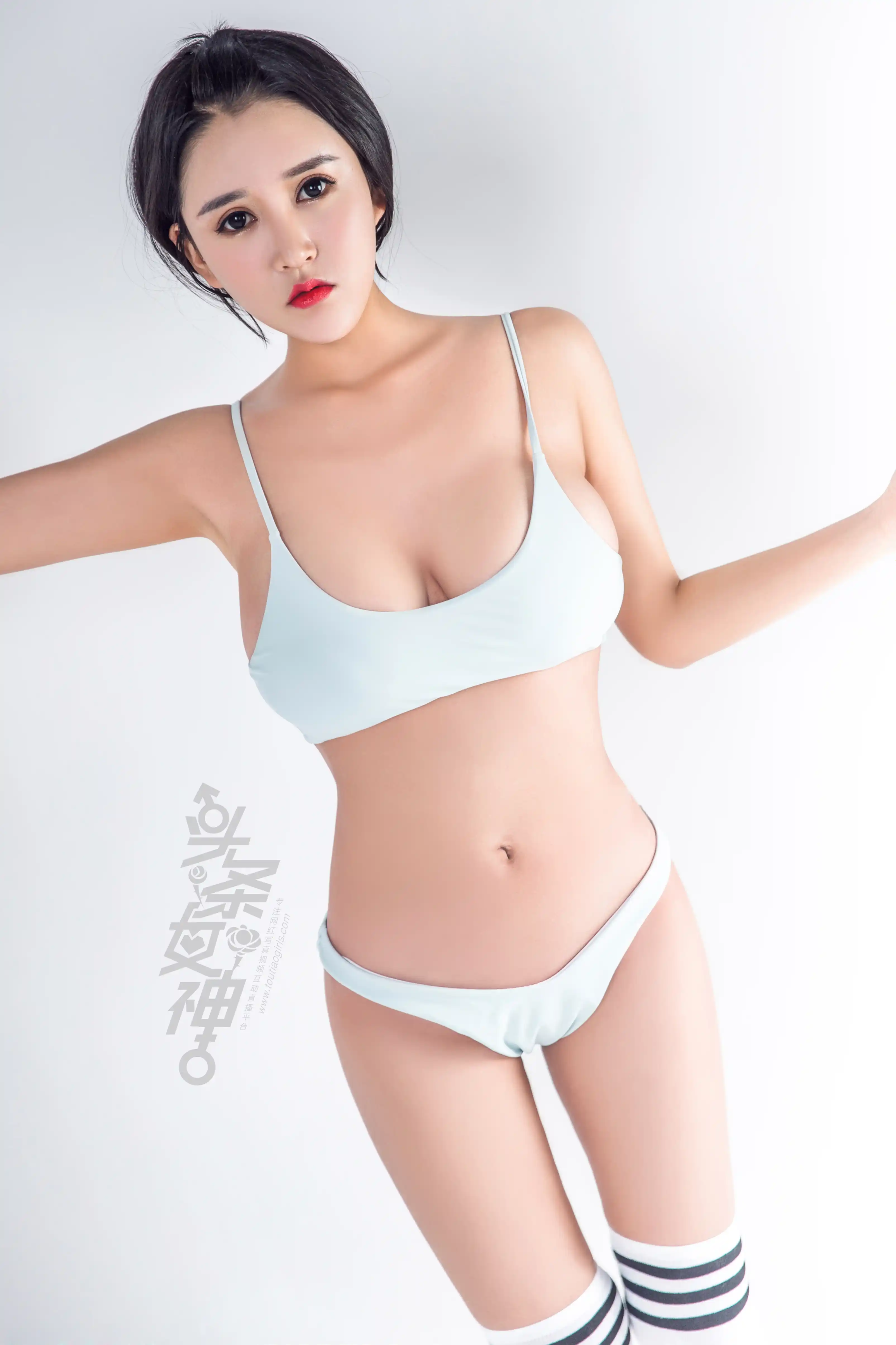 白一晗超级碗女郎_1 - 第3张