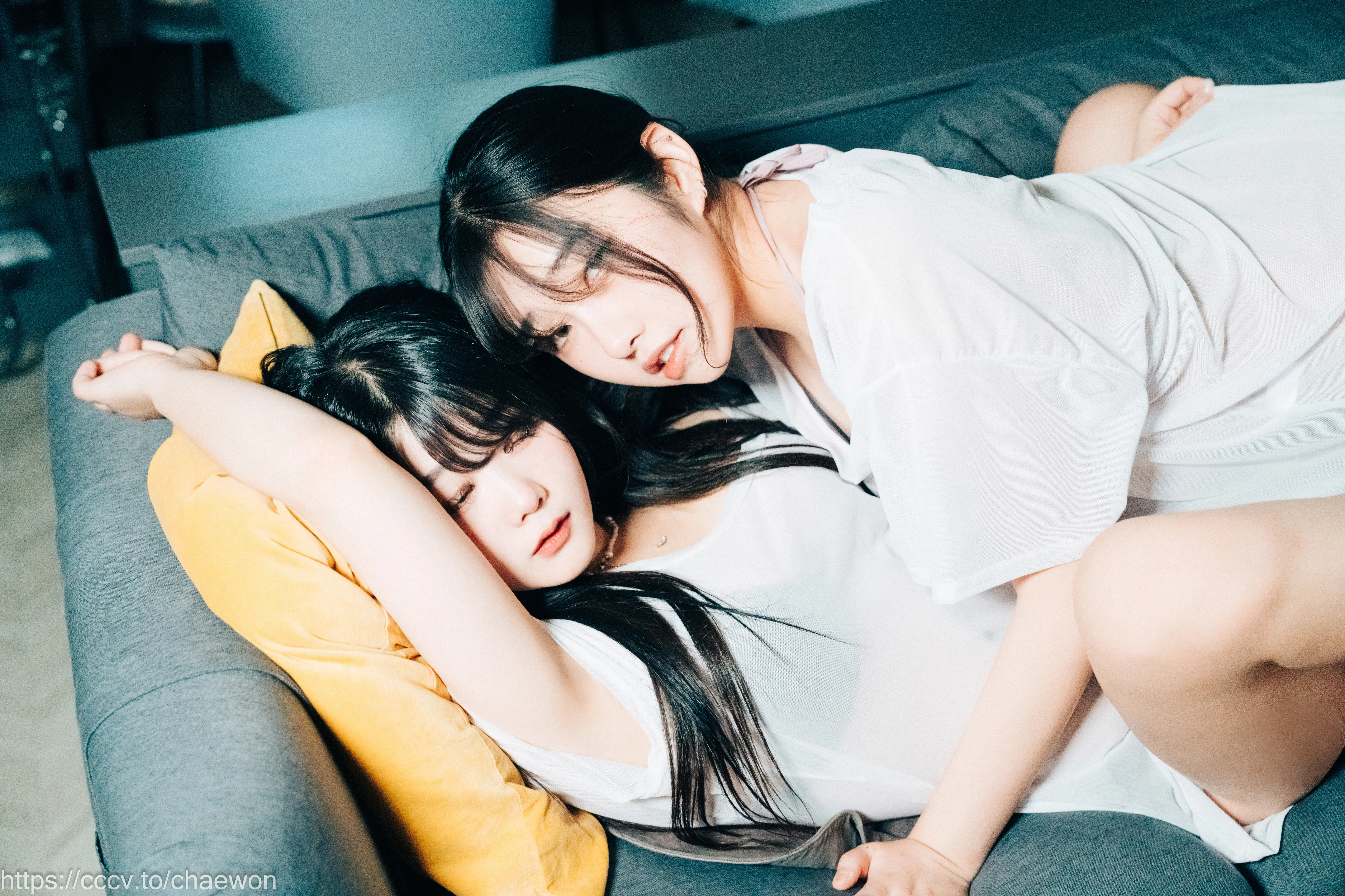 143_Loozy Zia (지아) & Sonson (손손) yuri, girl's love [161P+11V／5GB] - 第3张