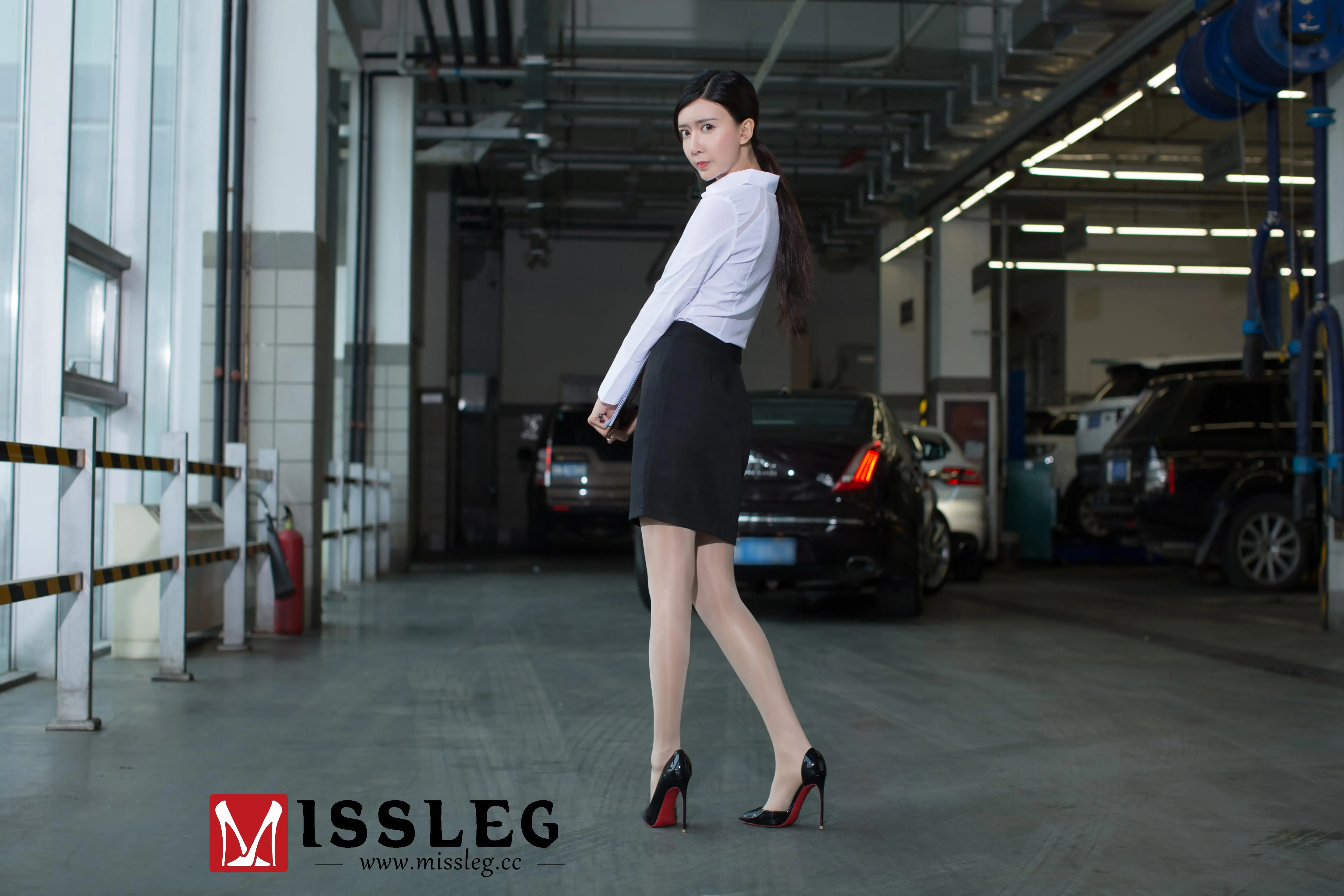 [MISSLEG蜜丝] V005 赵智妍 预览版[8P] - 第1张