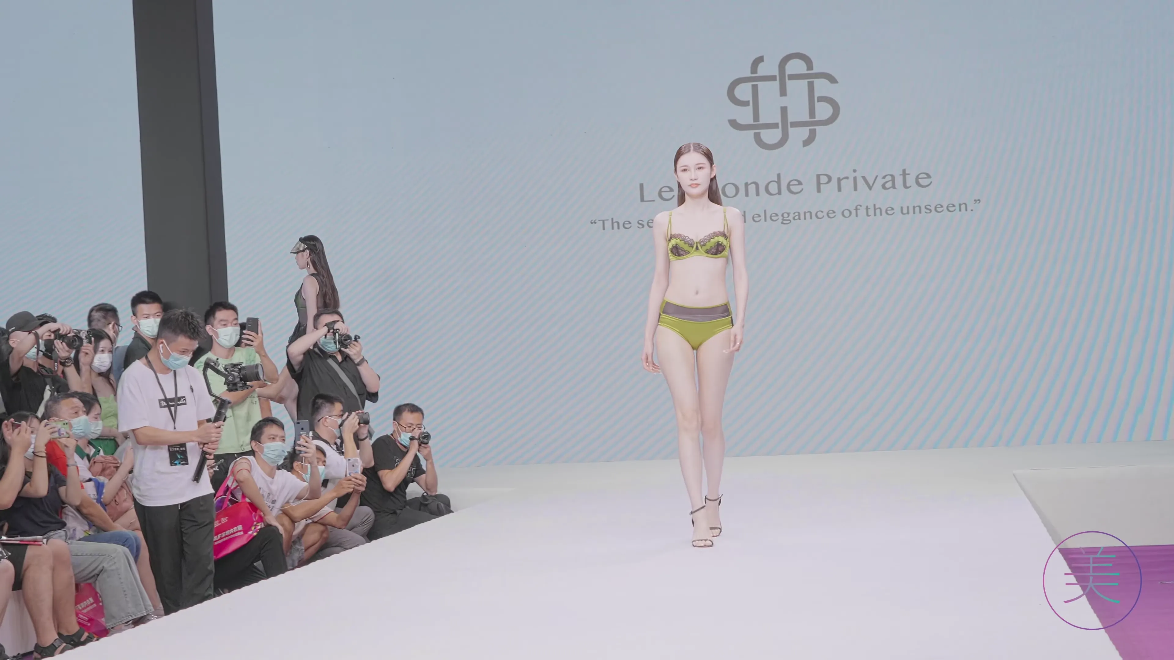 4K 2022深圳SIUF内衣展 内衣秀 Fashion Show 03 [1V] - 第2张